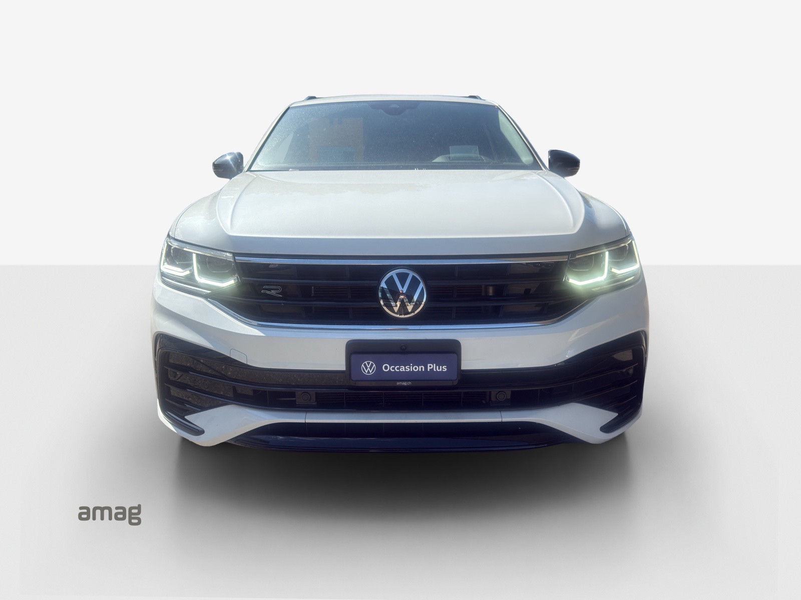 VW Tiguan 2.0TSI R-Line 4Motion DSG-image-6