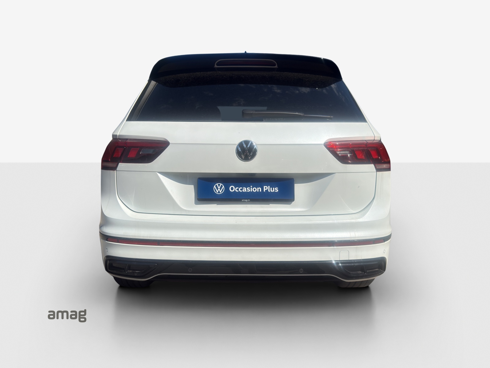 VW Tiguan 2.0TSI R-Line 4Motion DSG-image-3