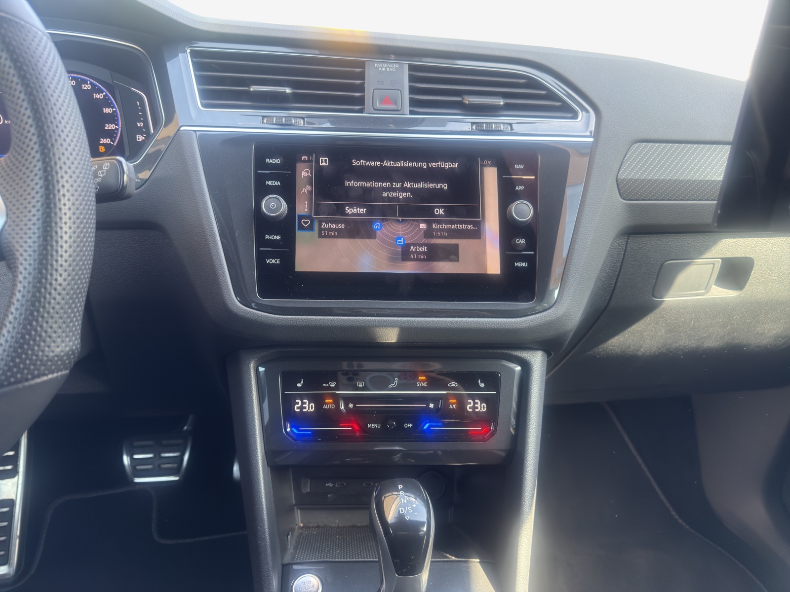VW Tiguan 2.0TSI R-Line 4Motion DSG-image-10