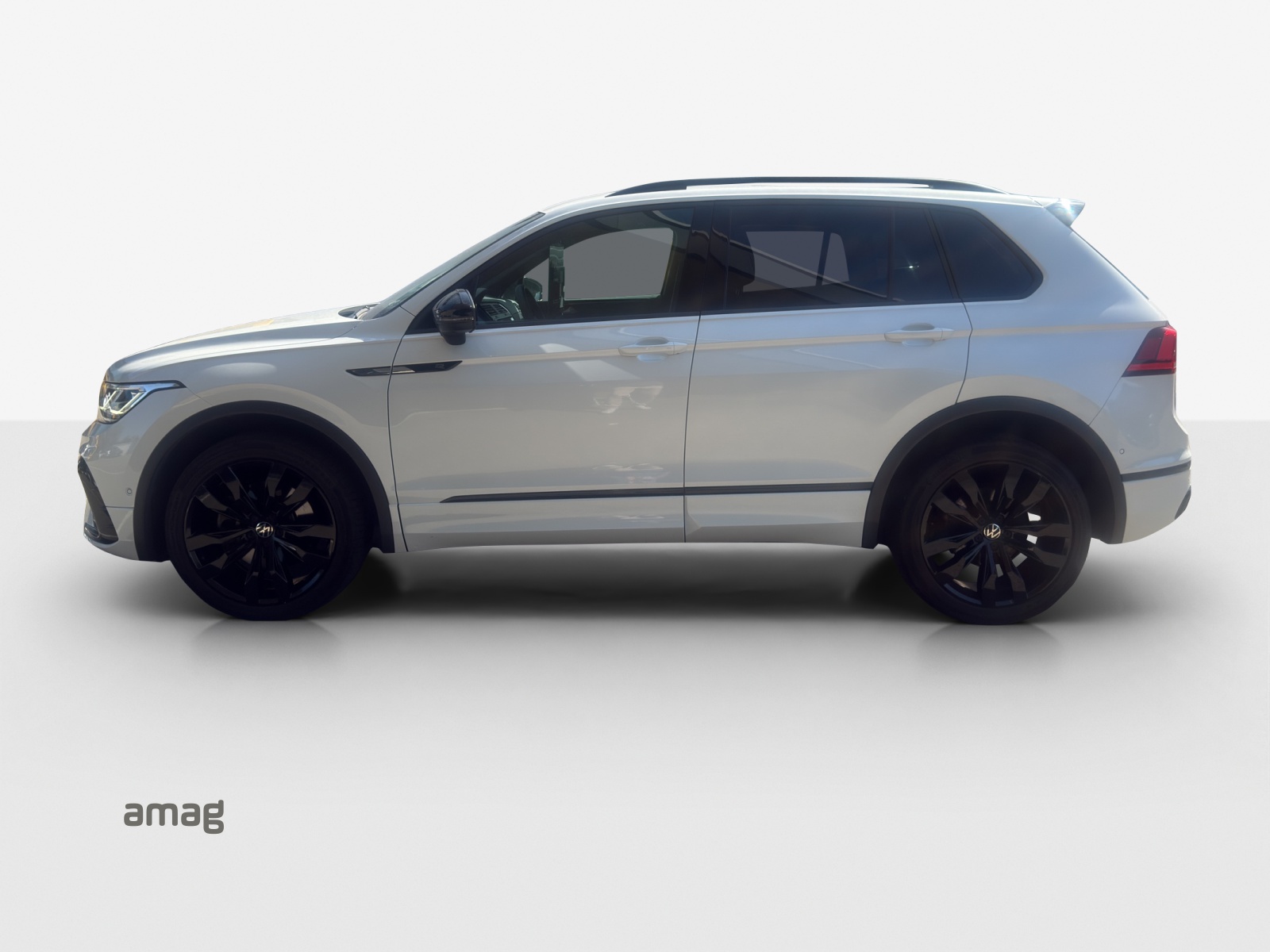 VW Tiguan 2.0TSI R-Line 4Motion DSG-image-1
