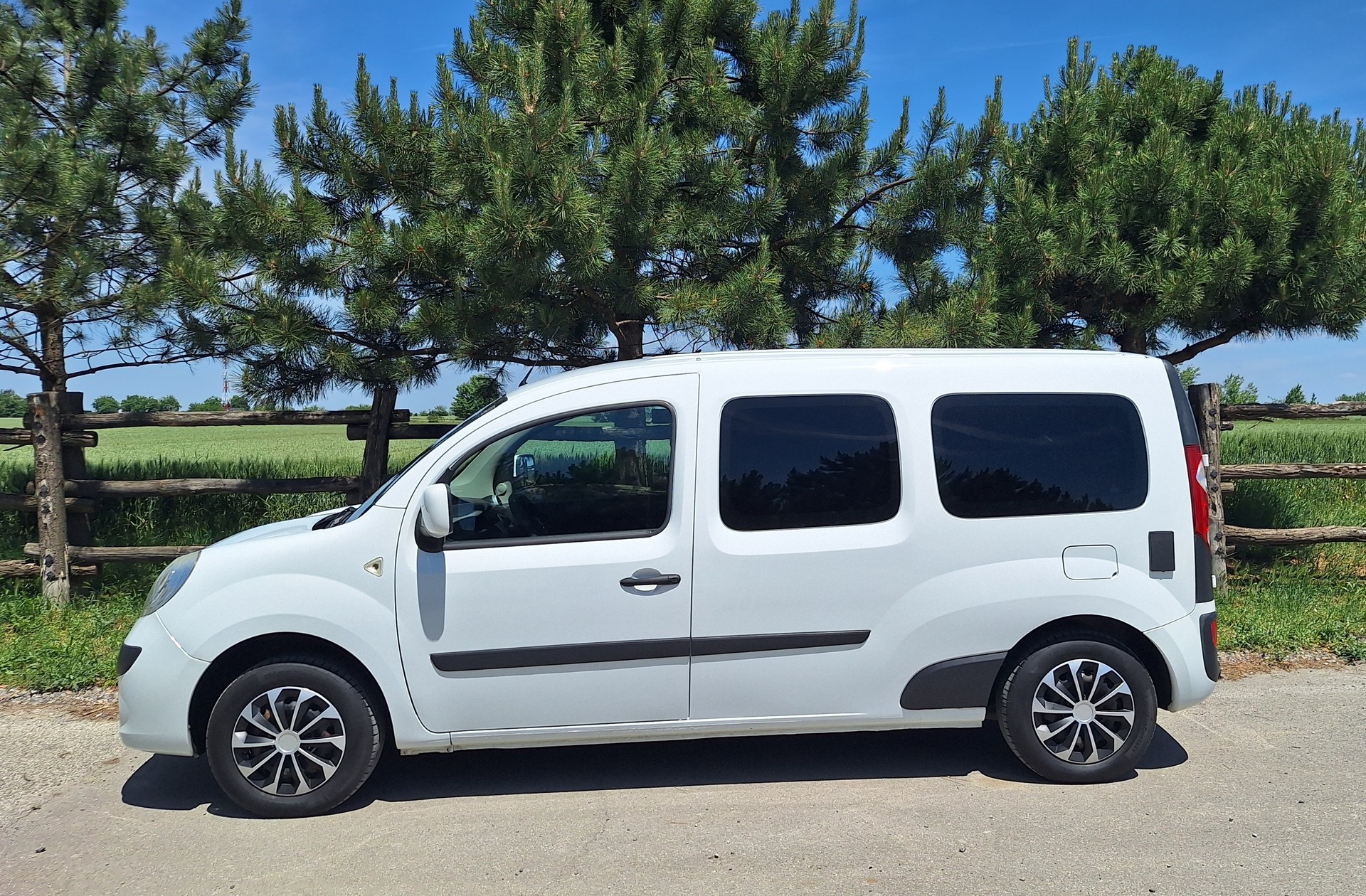 RENAULT KANGOO Camper maxi 1.5dCi-image-5