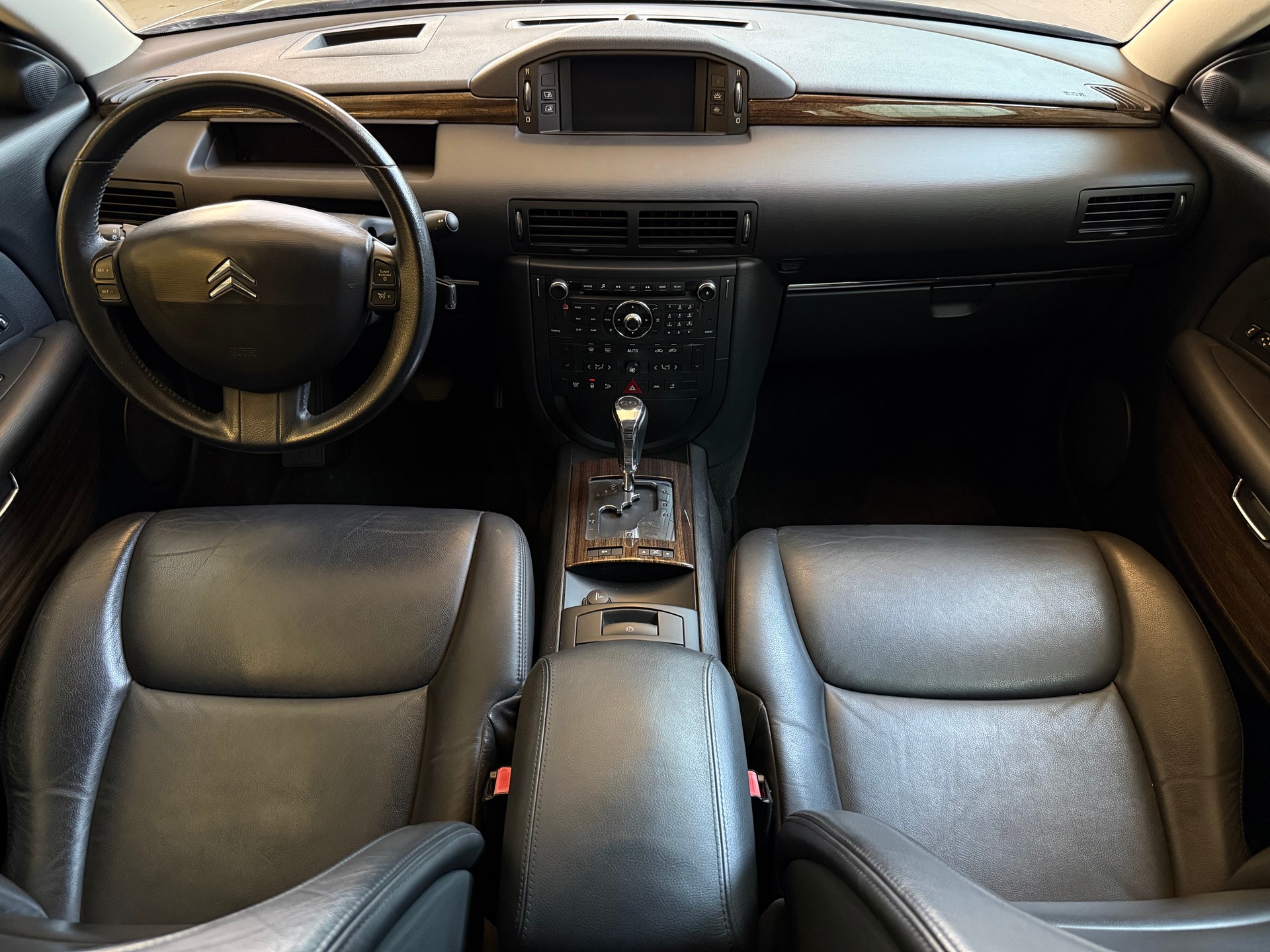 CITROEN C6 Sedan 3.0i V6 Exclusive Automatic-image-12