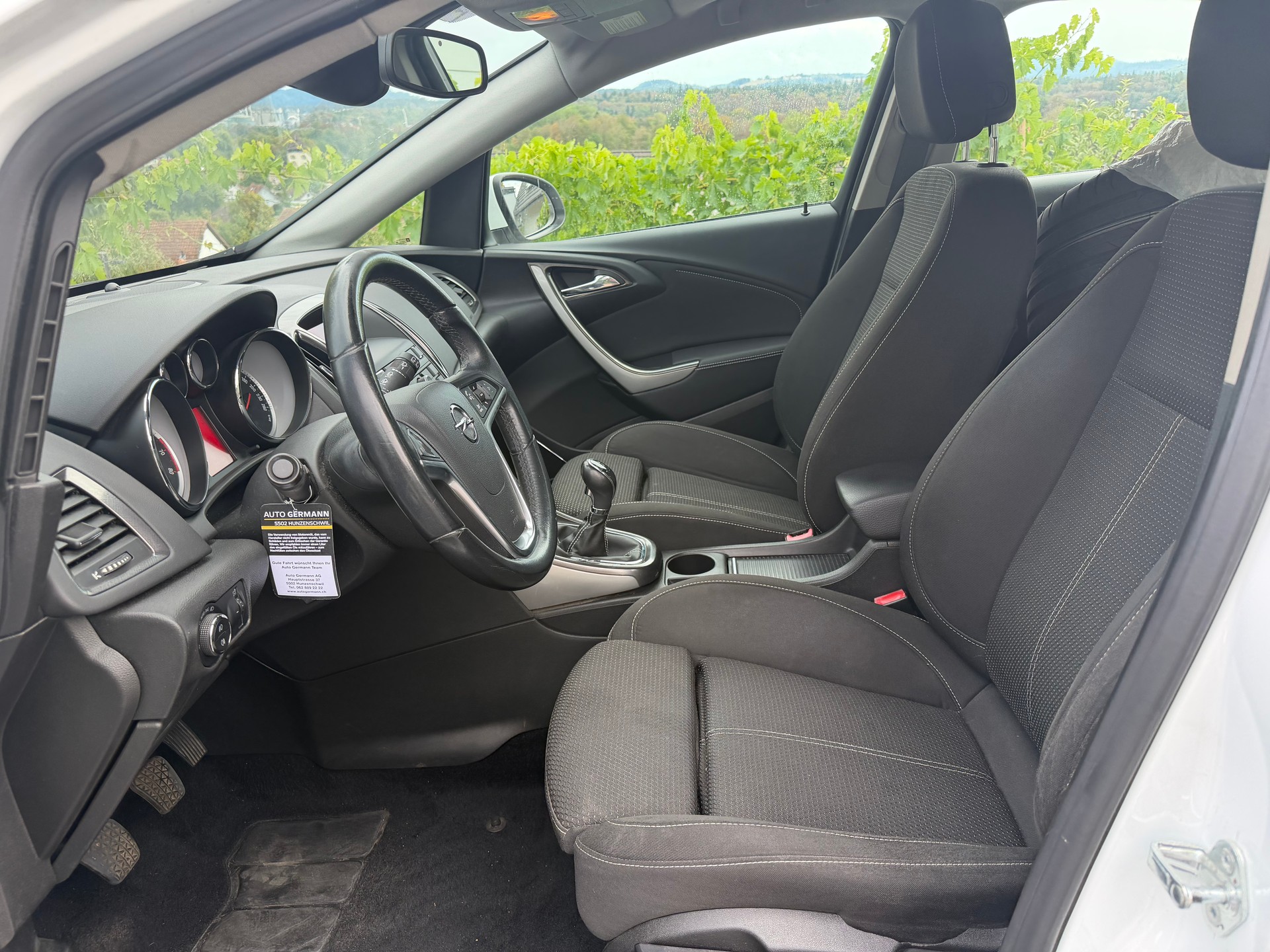 OPEL Astra 1.6i 16V Turbo Cosmo-image-6