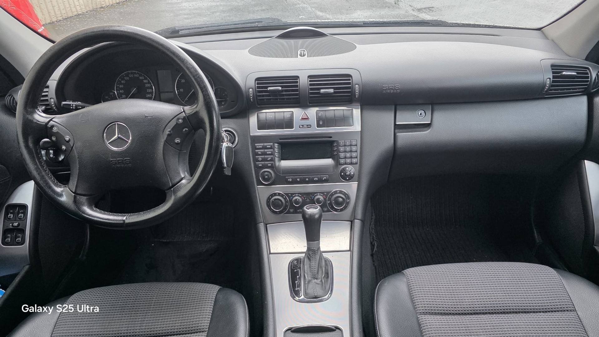 MERCEDES-BENZ C 180 Kompressor Elégance-image-12