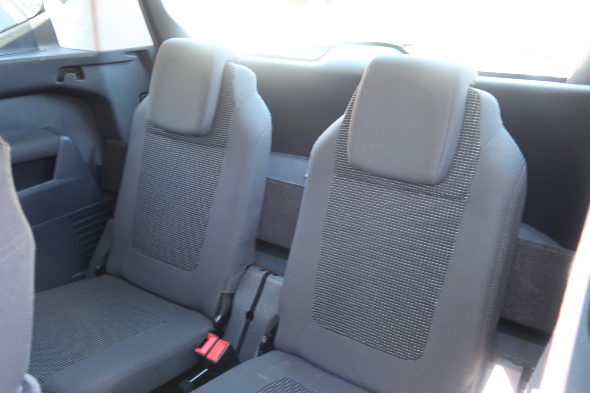 PEUGEOT 5008 1.6 HDI Business-image-10