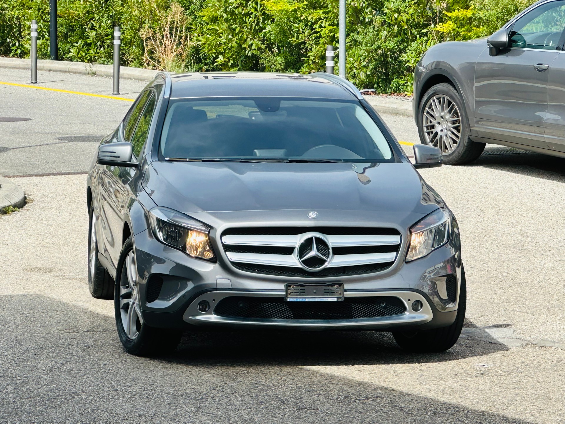 MERCEDES-BENZ GLA 200 Urban-image-1