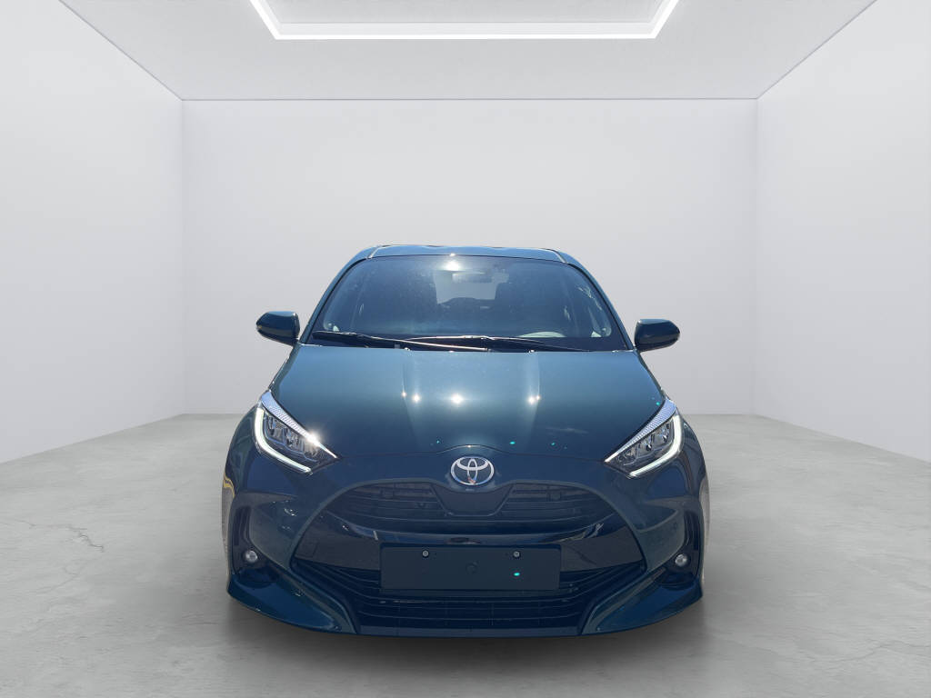 TOYOTA Yaris 1.5 VVT-i HSD Trend-image-1