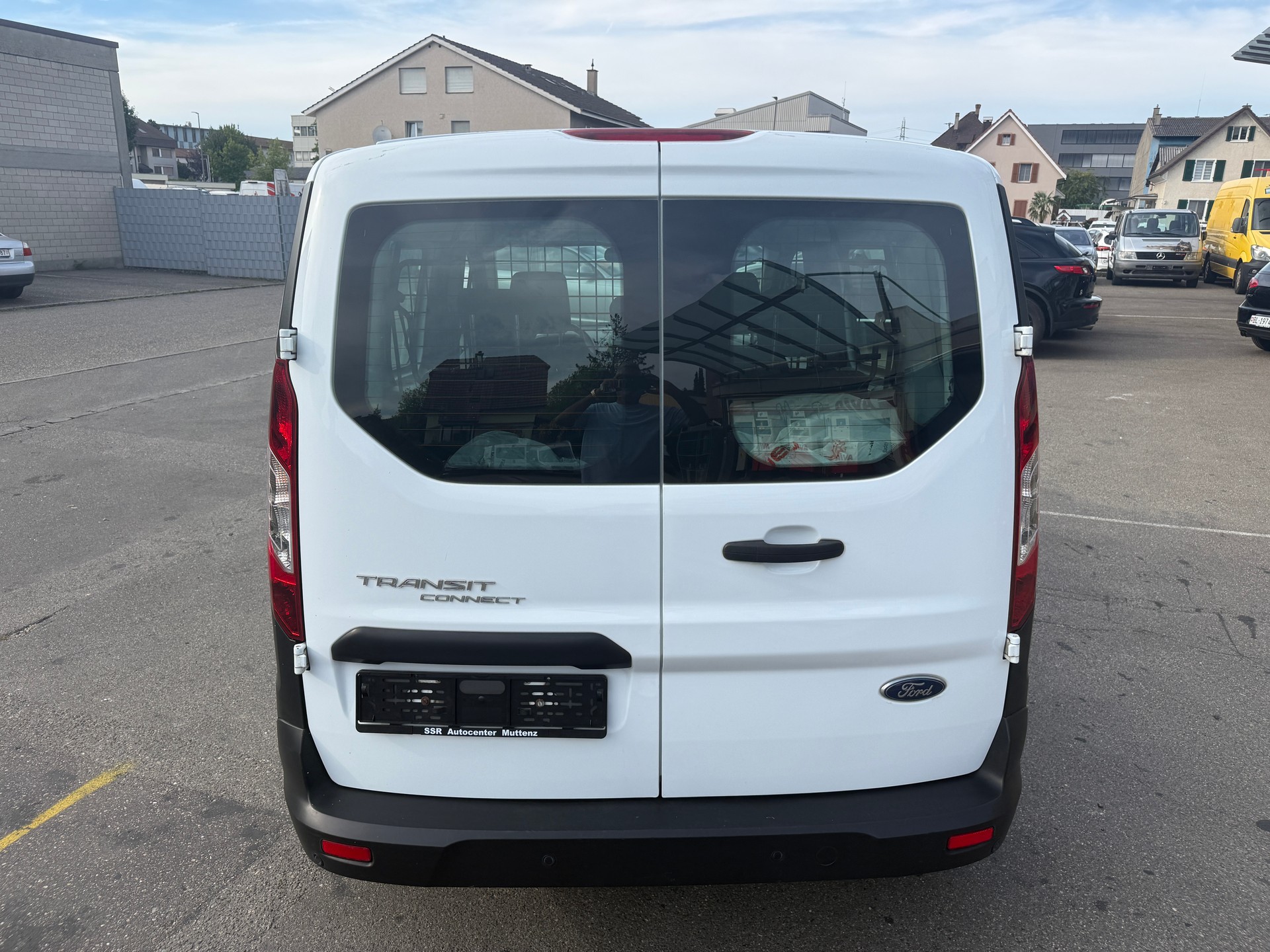 FORD Transit Connect Van T220 DCIV 1.5 EcoBlue Ambiente-image-5