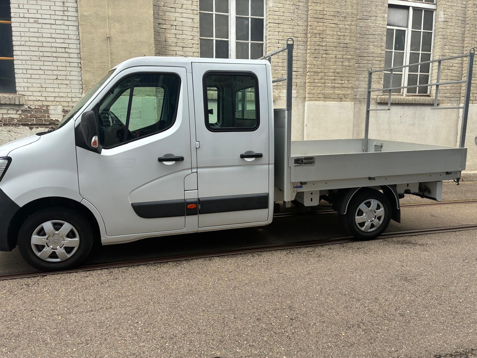 RENAULT Master T35 dCi135 L2-image-6