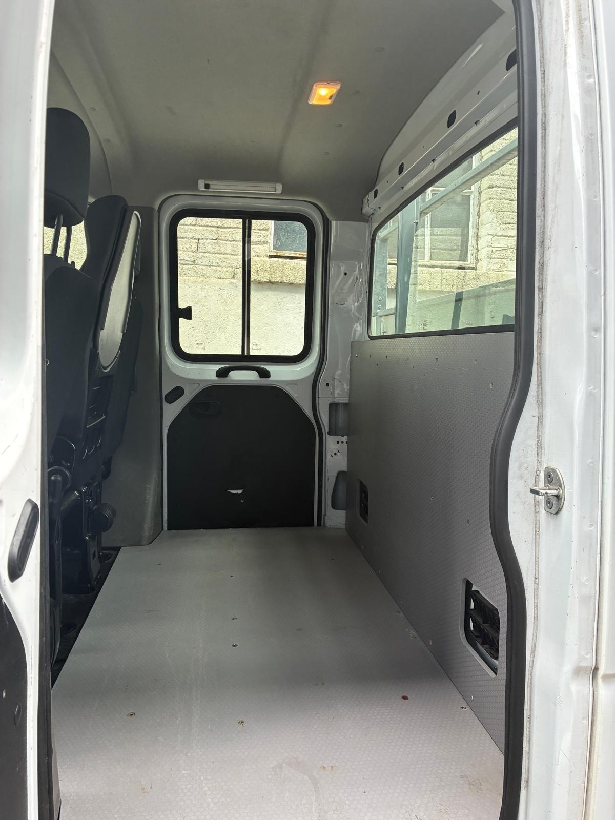 RENAULT Master T35 dCi135 L2-image-9