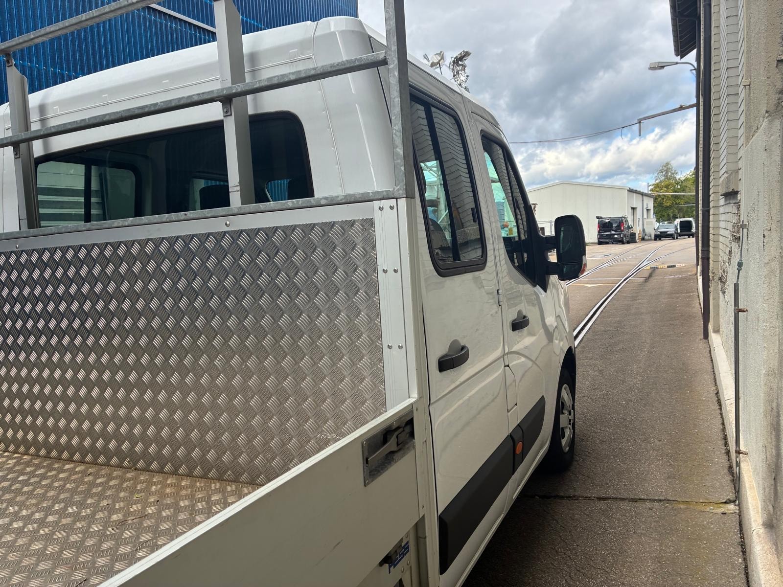 RENAULT Master T35 dCi135 L2-image-10