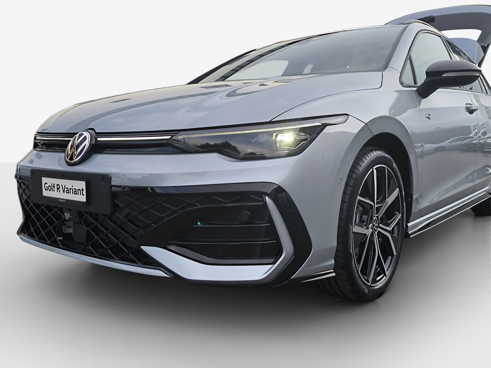 VW Golf Variant 2.0 TSI R-Line DSG 4 Motion-image-15
