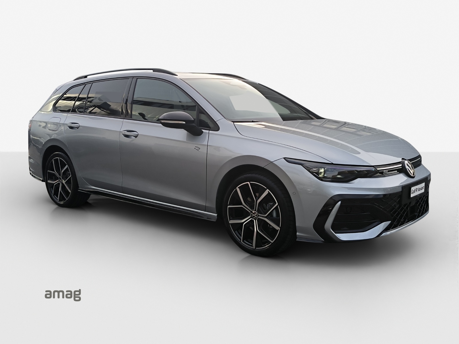 VW Golf Variant 2.0 TSI R-Line DSG 4 Motion-image-5