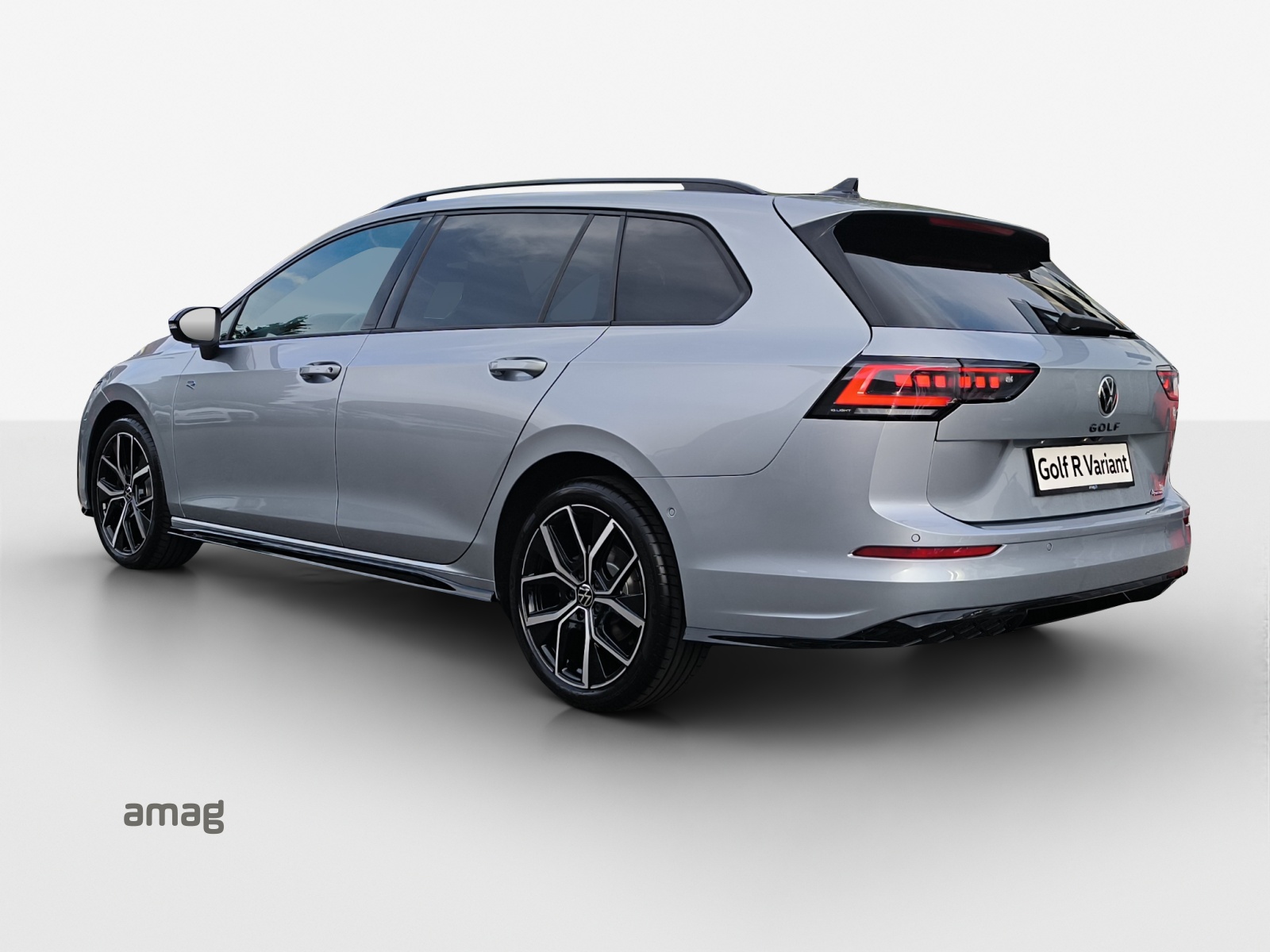 VW Golf Variant 2.0 TSI R-Line DSG 4 Motion-image-2