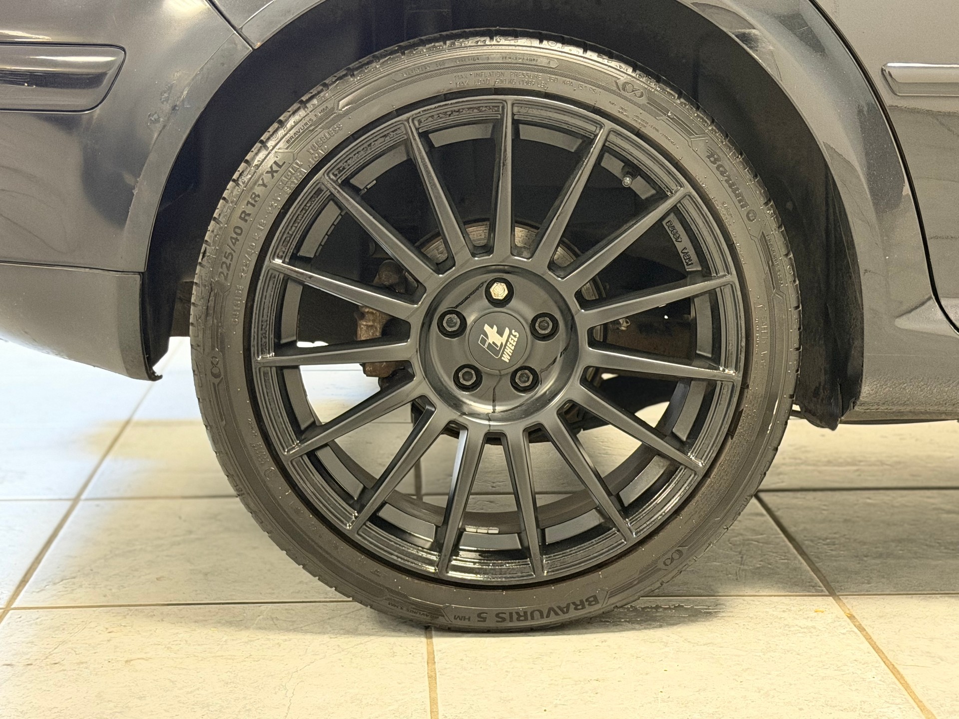 VW Golf 1.8 T GTI-image-17