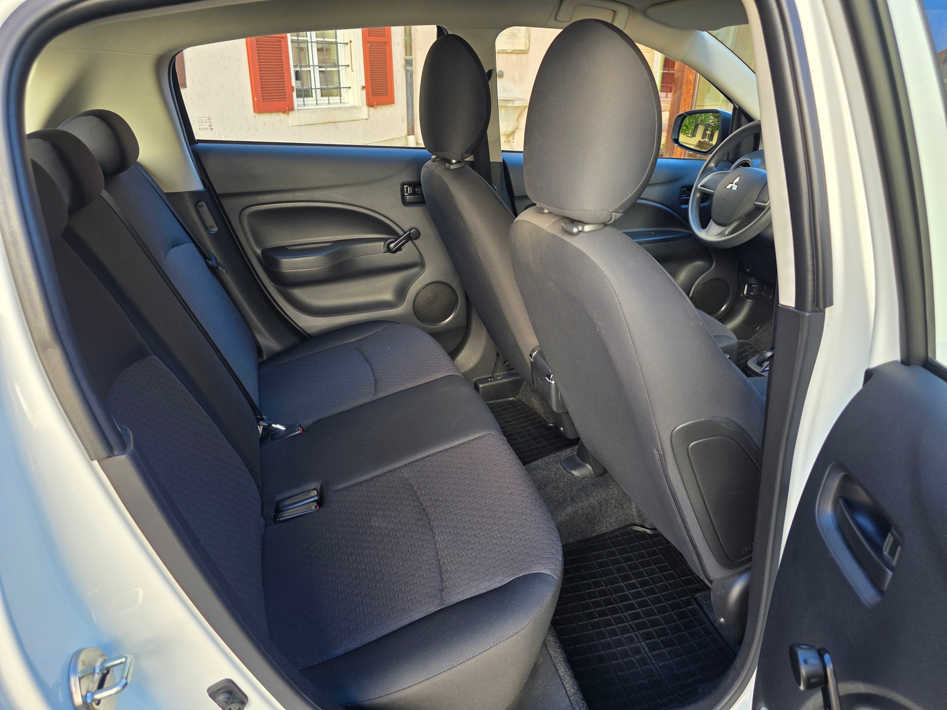 MITSUBISHI Space Star 1.0 Pure-image-10