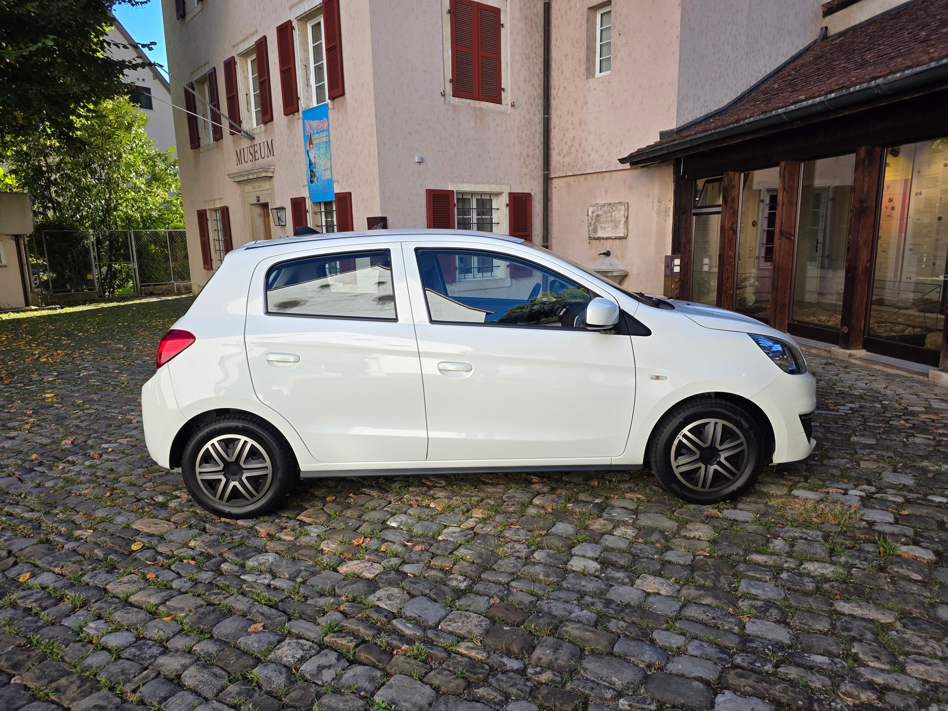 MITSUBISHI Space Star 1.0 Pure-image-8