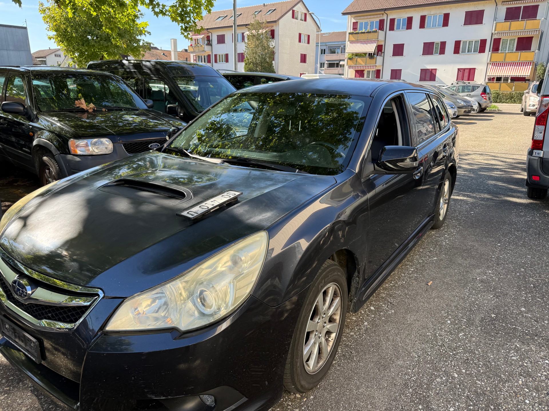 SUBARU Legacy 2.0D Swiss Special AWD-image-11