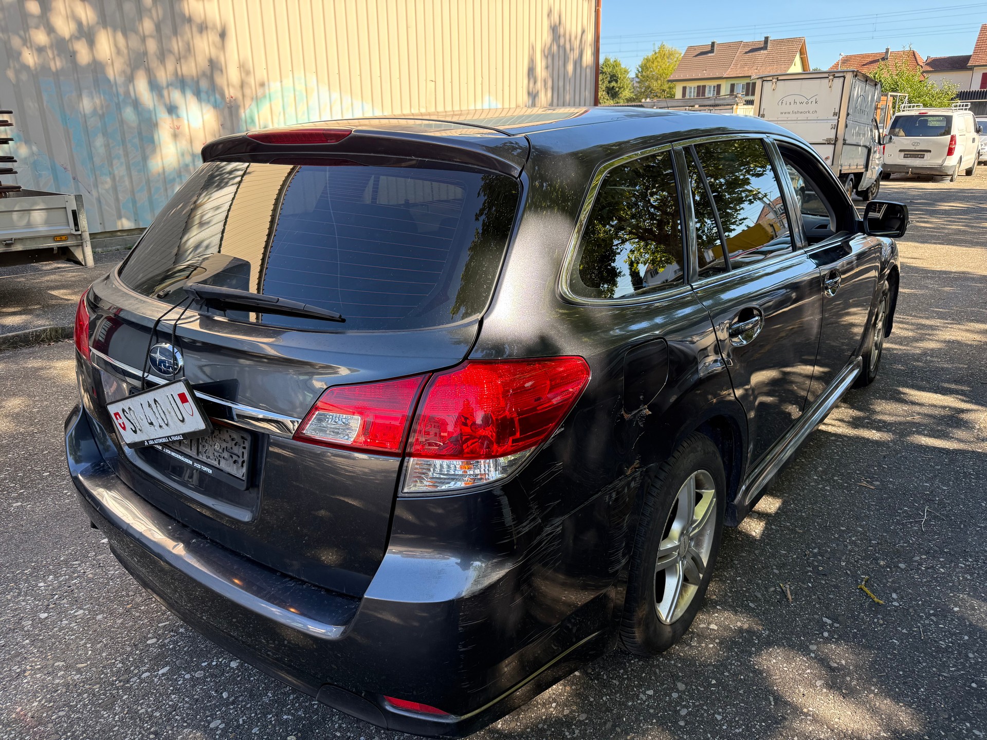 SUBARU Legacy 2.0D Swiss Special AWD-image-1