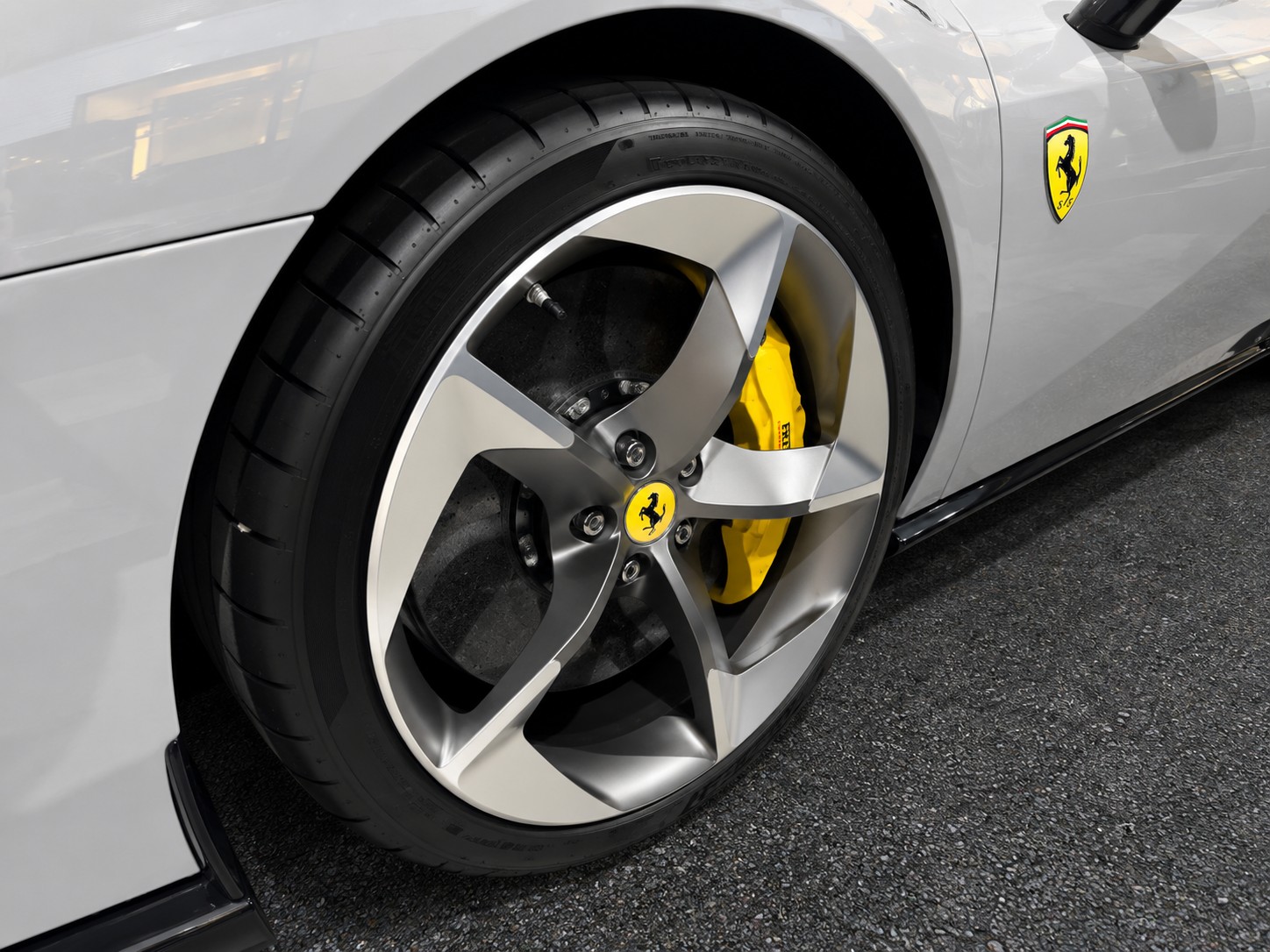 FERRARI 849 Testarossa-image-3