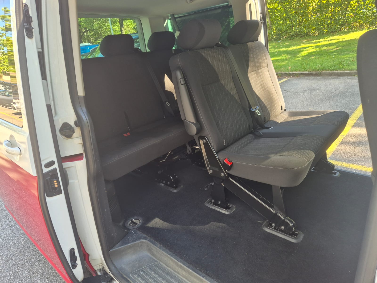 VW T6 Caravelle 2.0 TDI Highline 4Motion LWB-image-7