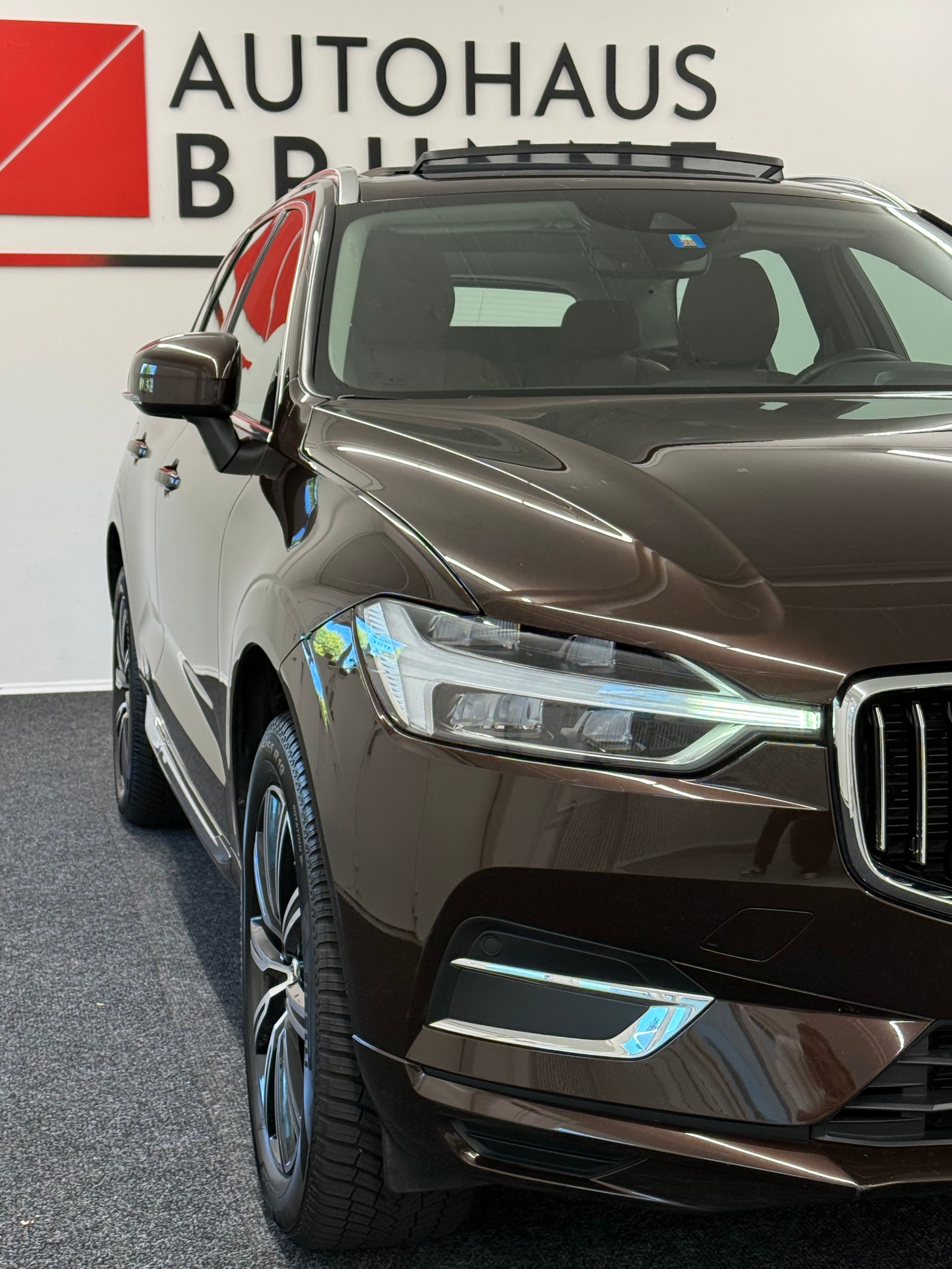 VOLVO XC60 B4 Diesel Mild Hybrid AWD Inscription Geartronic-image-12