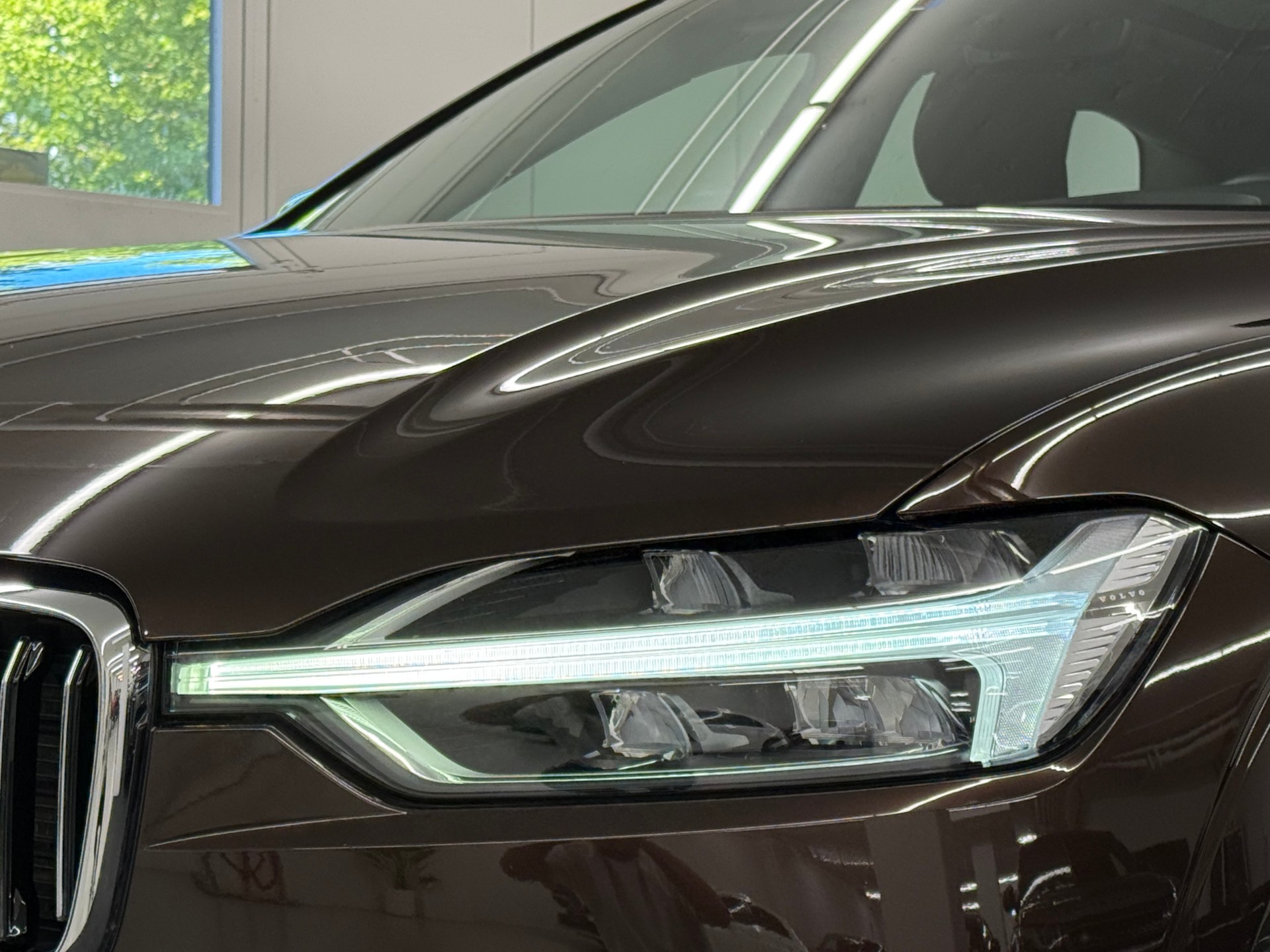 VOLVO XC60 B4 Diesel Mild Hybrid AWD Inscription Geartronic-image-9