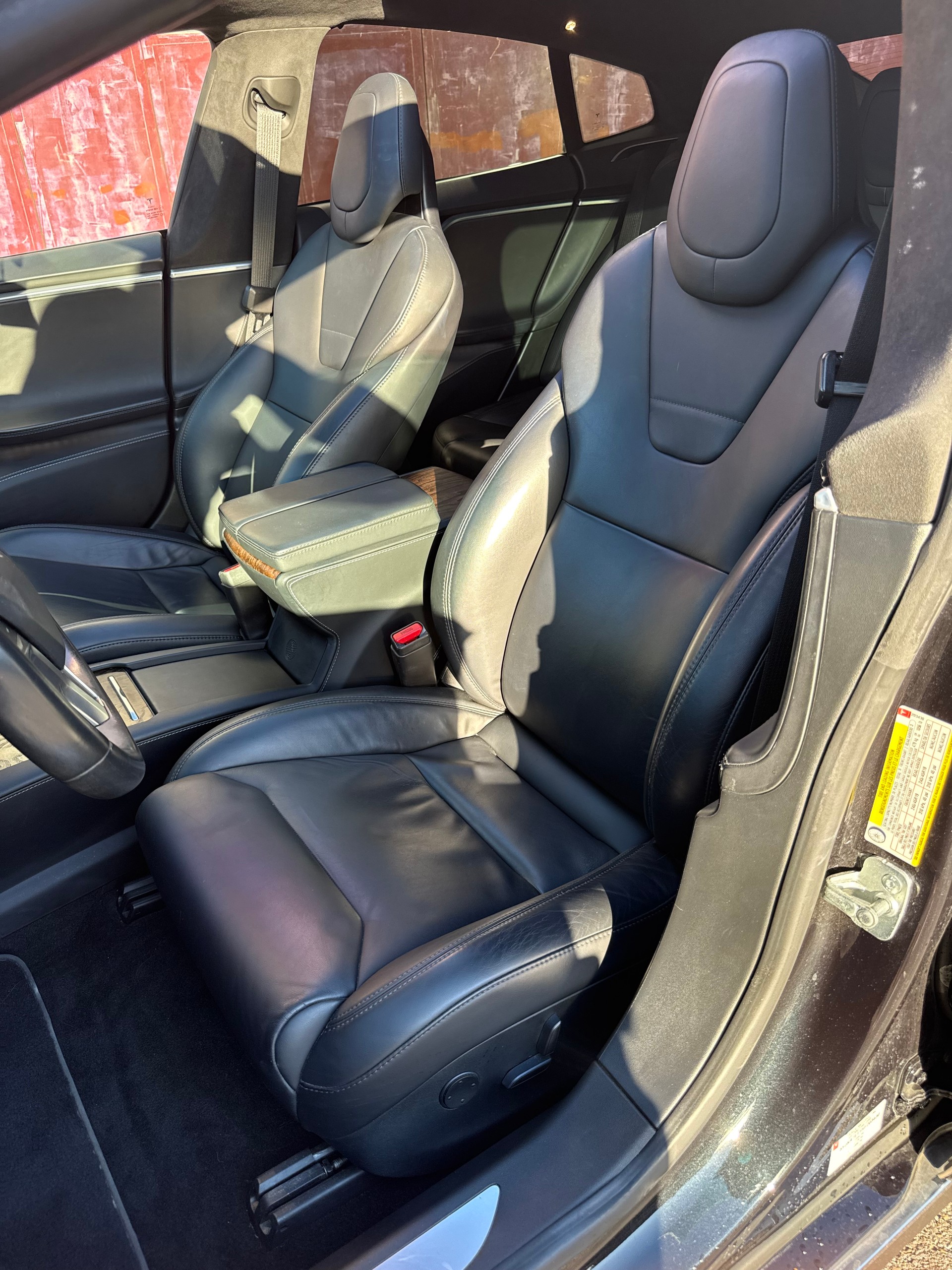 TESLA Tesla Model S 75 | 92% SOH | 3M Satin Dark Grey | Premium Connectivity | CCS | MCU-2 | KI Computer 3 | Frisch ab MFK-image-9