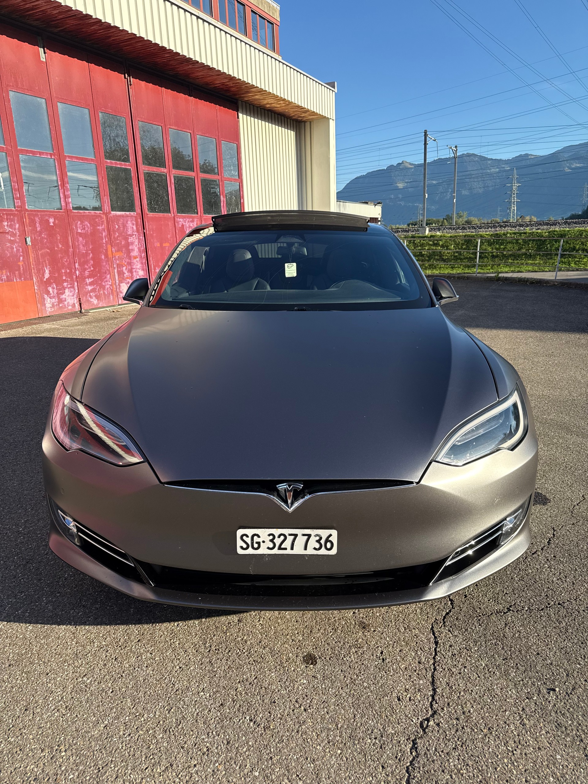 TESLA Tesla Model S 75 | 92% SOH | 3M Satin Dark Grey | Premium Connectivity | CCS | MCU-2 | KI Computer 3 | Frisch ab MFK-image-5