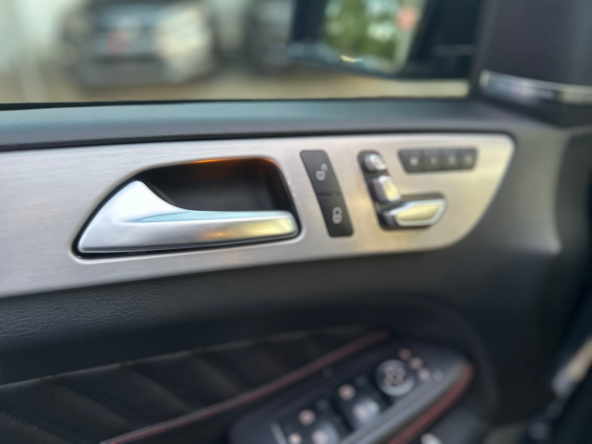MERCEDES-BENZ GLE Coupé 350 d 4Matic 9G-Tronic-image-11