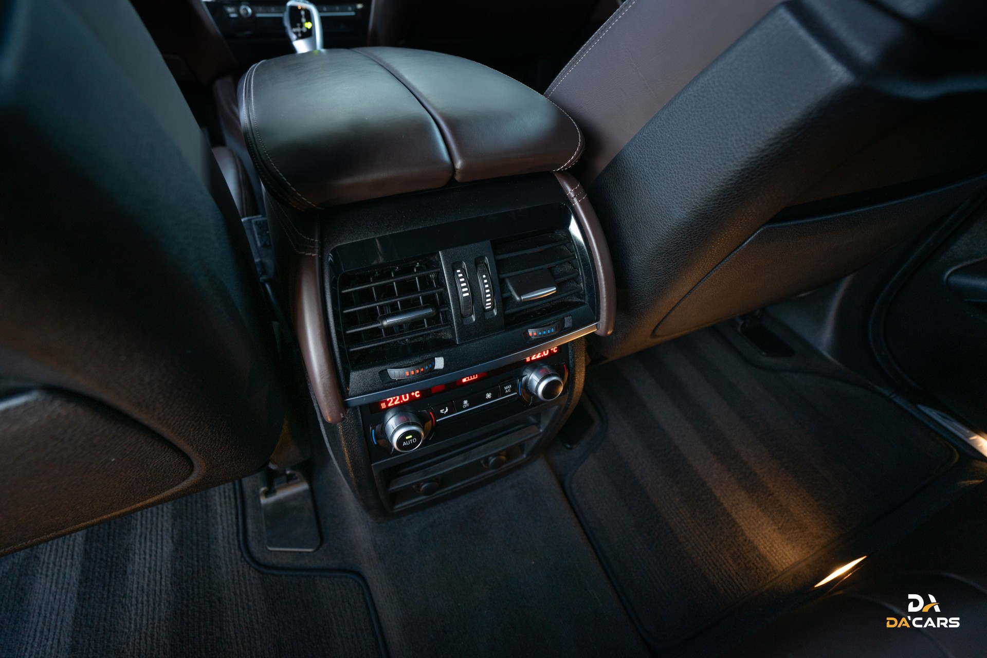 BMW X5 xDrive 30d Steptronic-image-13