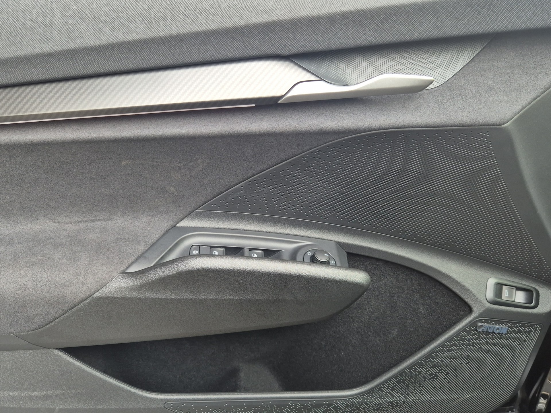 SKODA Elroq RS 4x4-image-13