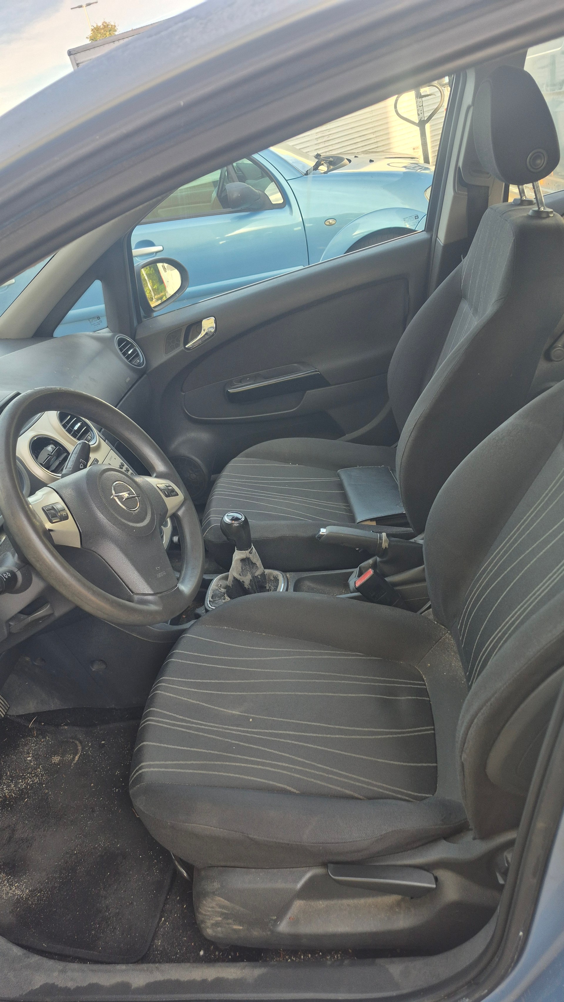 OPEL Corsa 1.2 TP-image-8