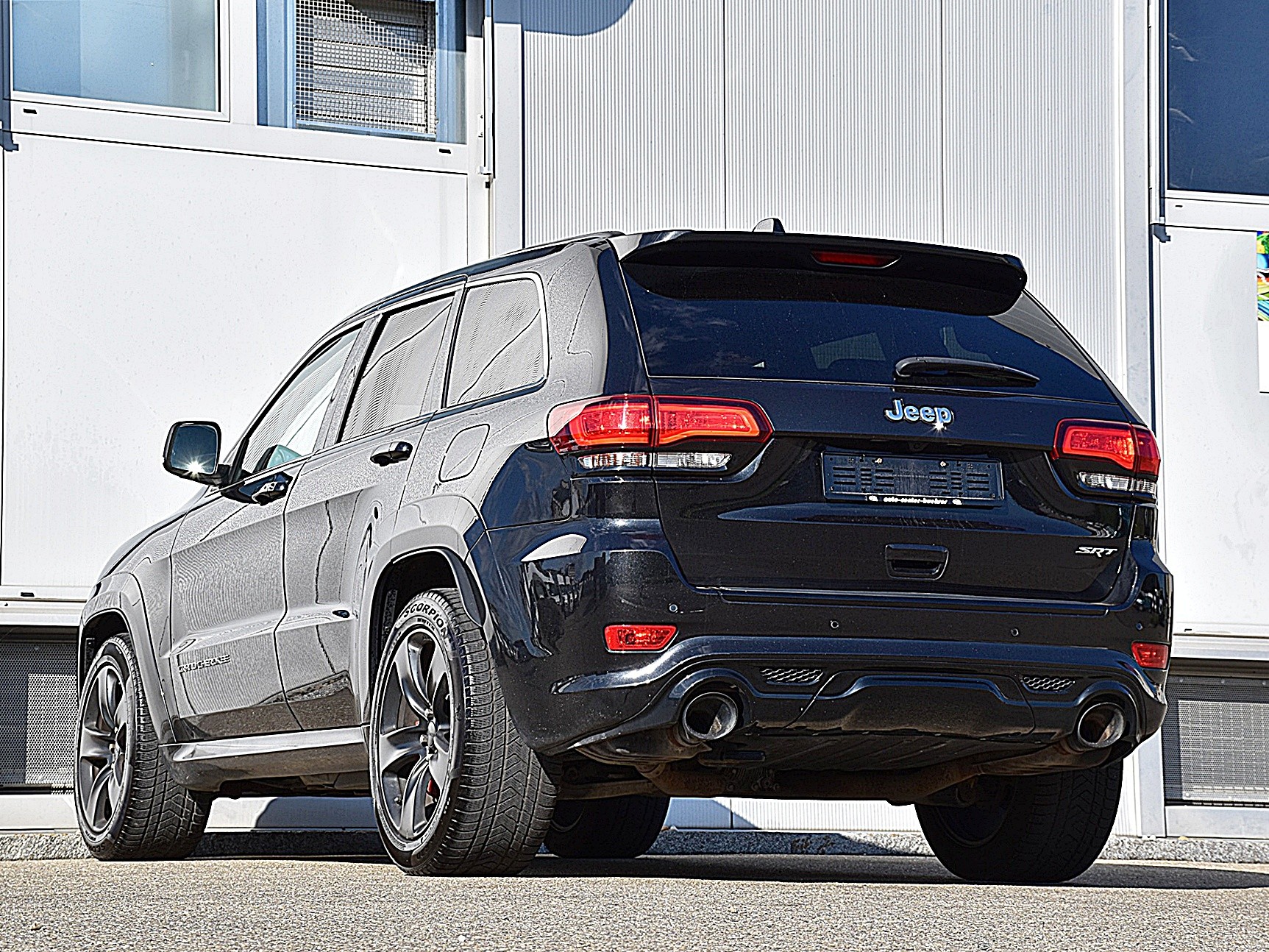 JEEP Grand Cherokee 6.4 V8 HEMI SRT8 Automatic-image-2