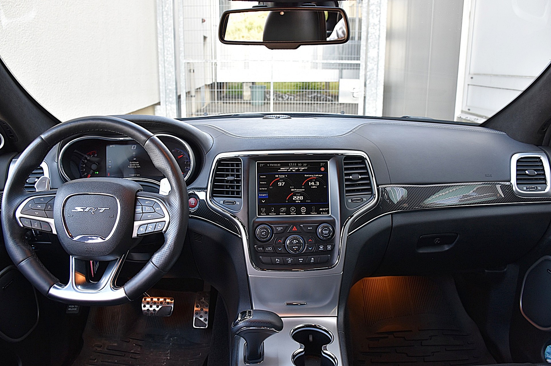 JEEP Grand Cherokee 6.4 V8 HEMI SRT8 Automatic-image-8