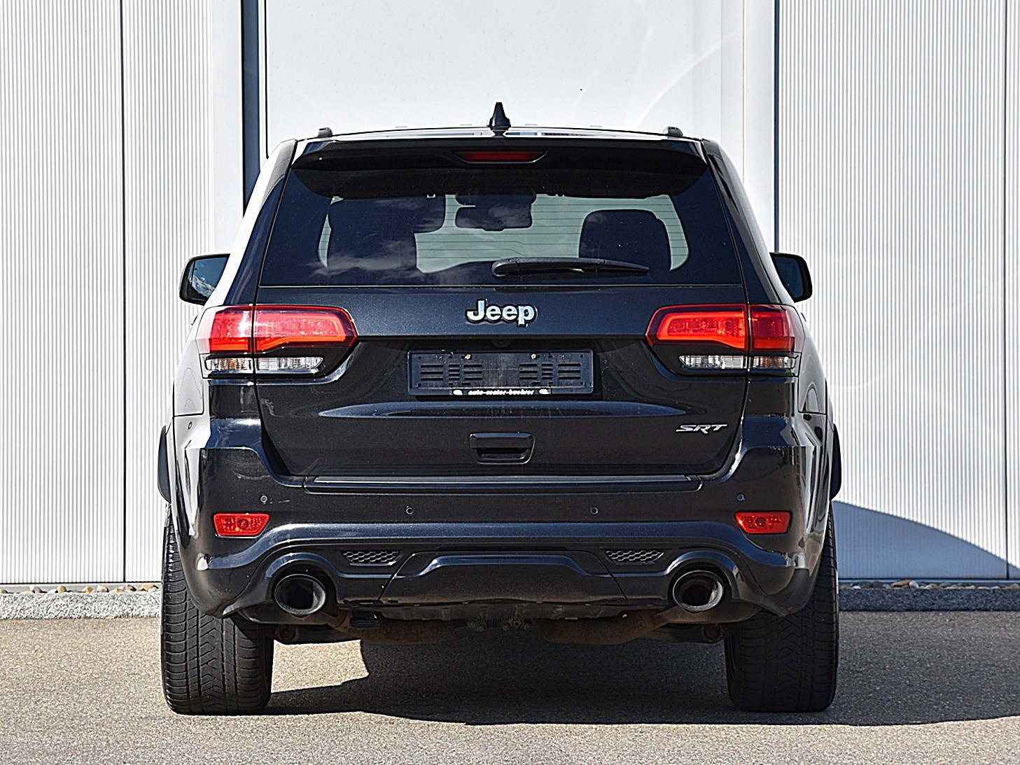 JEEP Grand Cherokee 6.4 V8 HEMI SRT8 Automatic-image-5