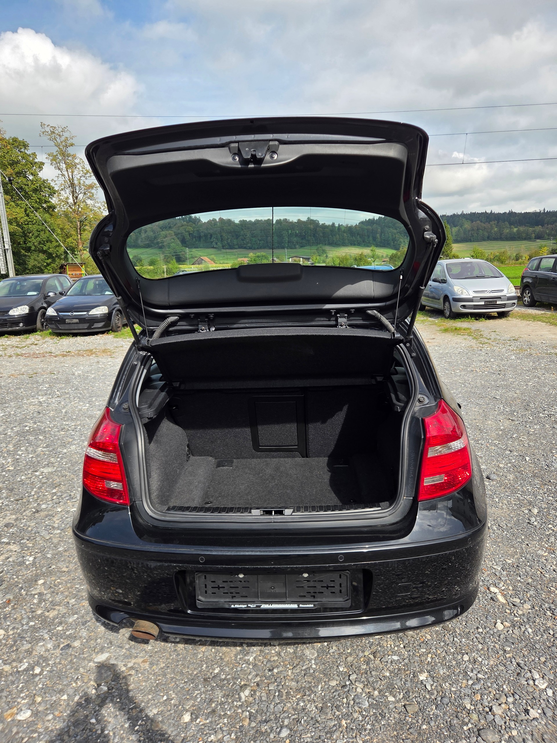 BMW 116i-image-4