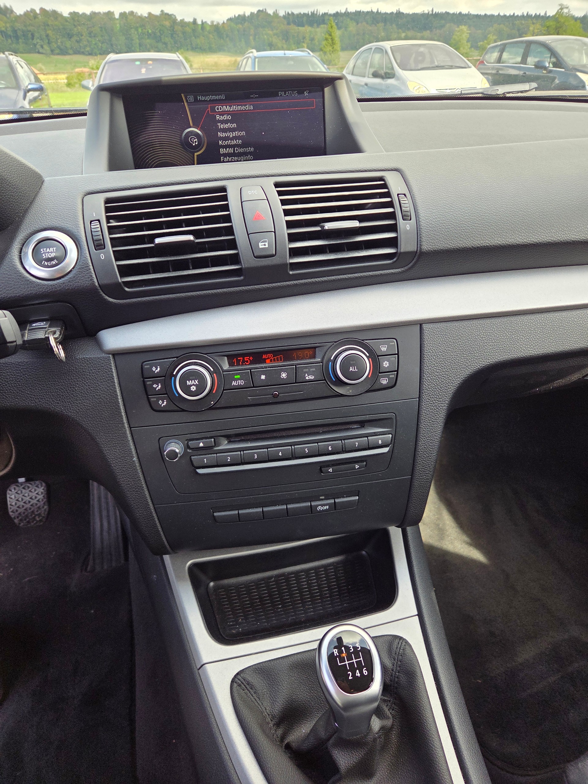 BMW 116i-image-7