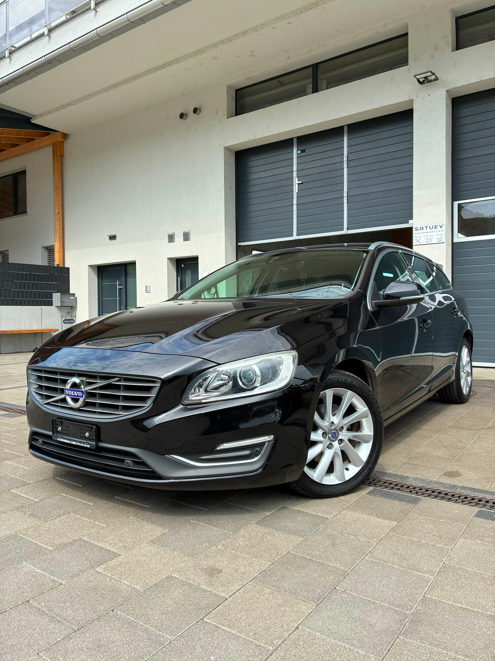 VOLVO 2.0 D4 Momentum S/S-image-0
