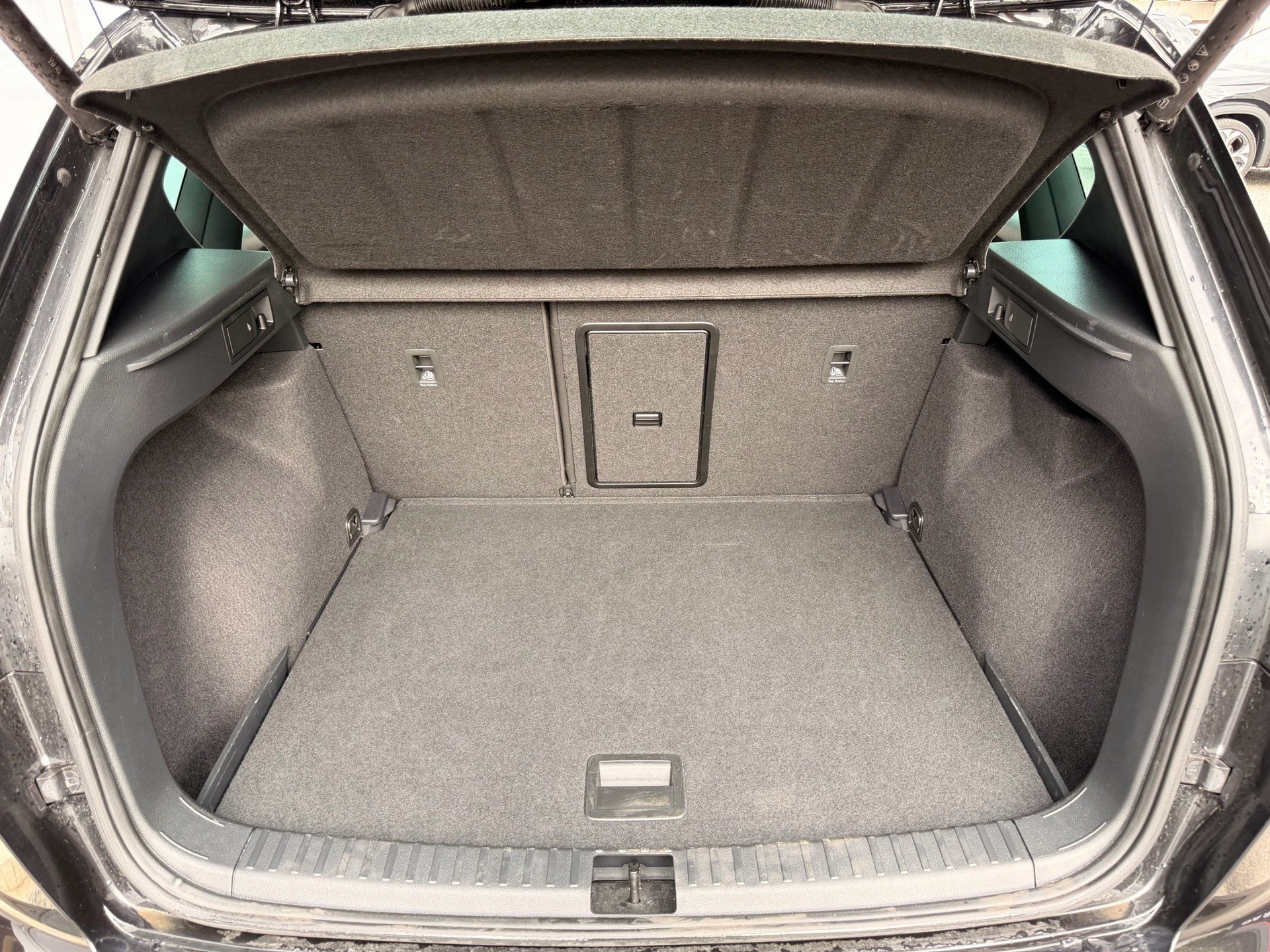 CUPRA Ateca 1.5 TSI ***ANHÄNGERKUPPLUNG SCHWENKBAR***-image-27