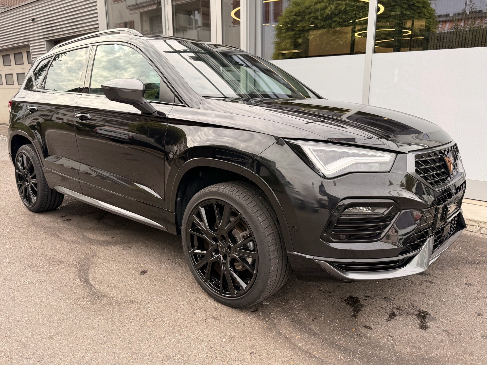 CUPRA Ateca 1.5 TSI ***ANHÄNGERKUPPLUNG SCHWENKBAR***-image-2