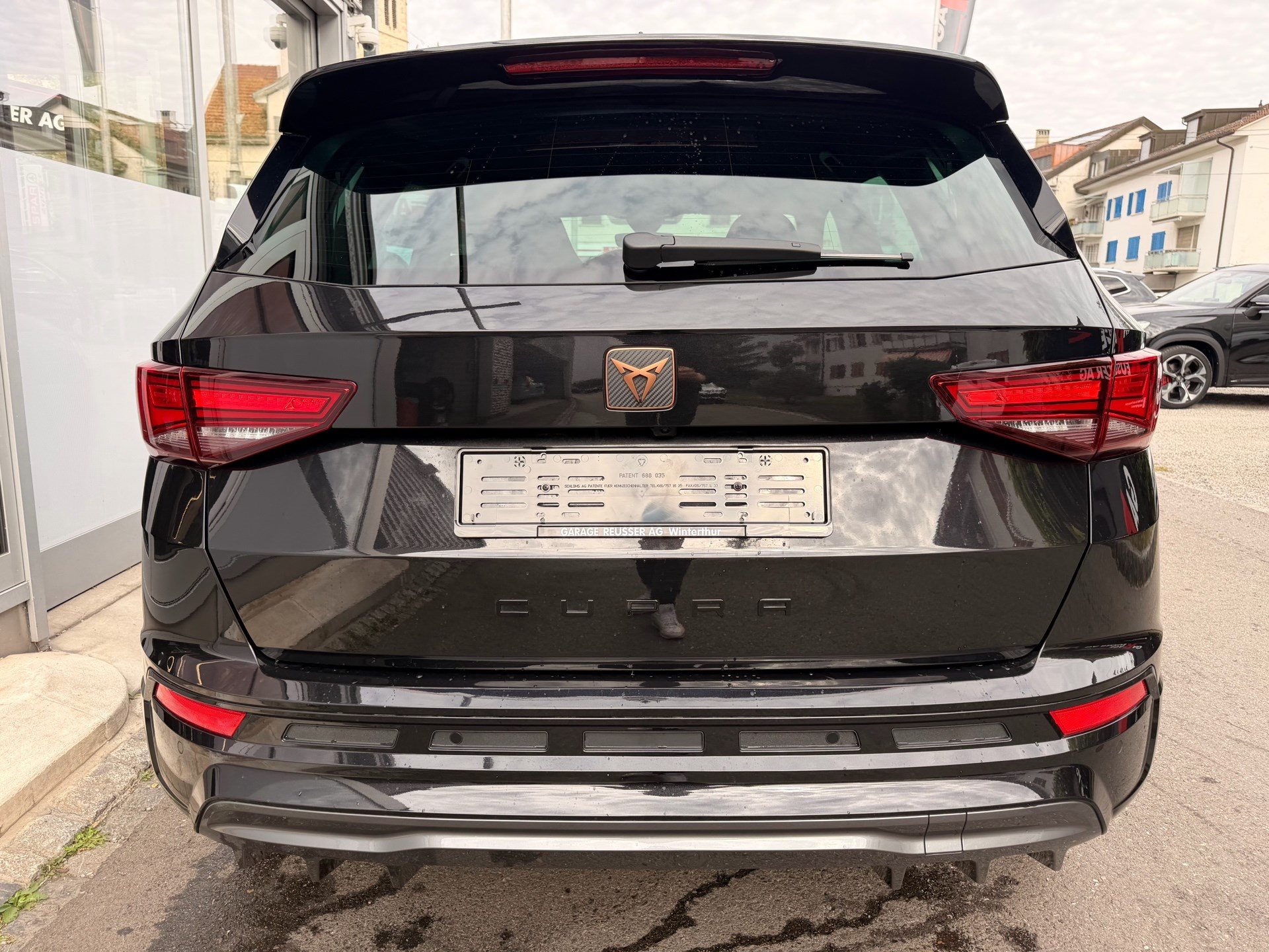CUPRA Ateca 1.5 TSI ***ANHÄNGERKUPPLUNG SCHWENKBAR***-image-4