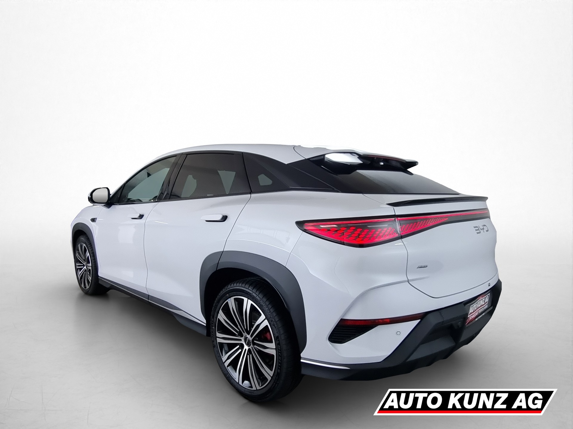 BYD Sealion 7 91,3 kWh Excellence AWD-showroom-element-3