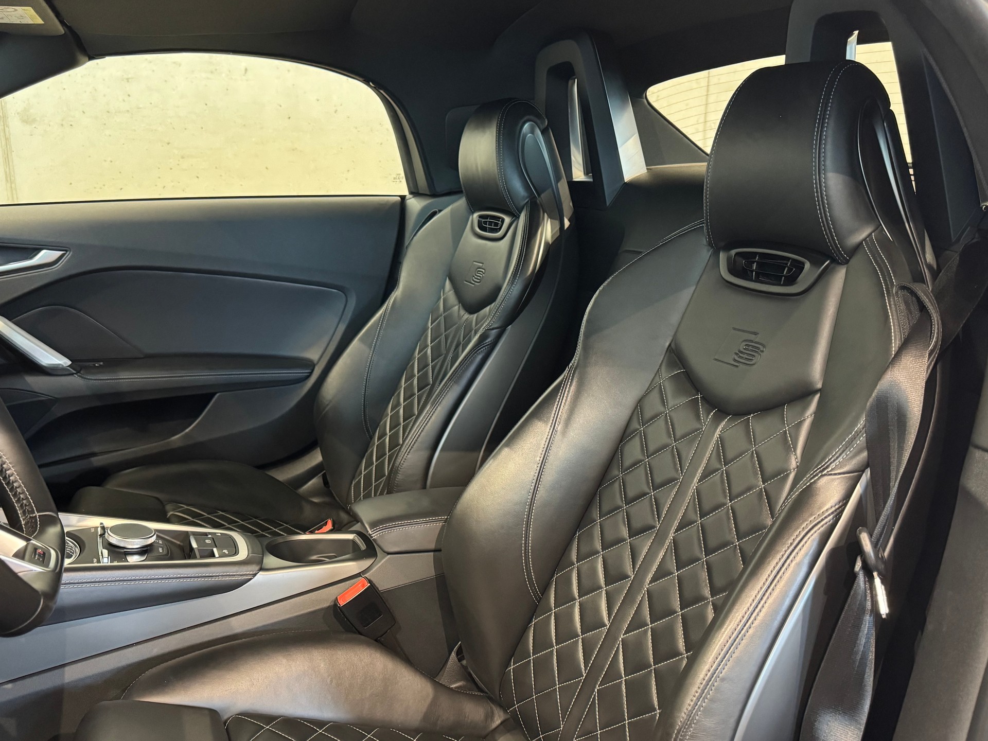 AUDI TTS Roadster ☆ABT☆ 2.0 TFSI quattro S-tronic ☆ CH-FZG ☆ ABT AB WERK 370 PS-image-21