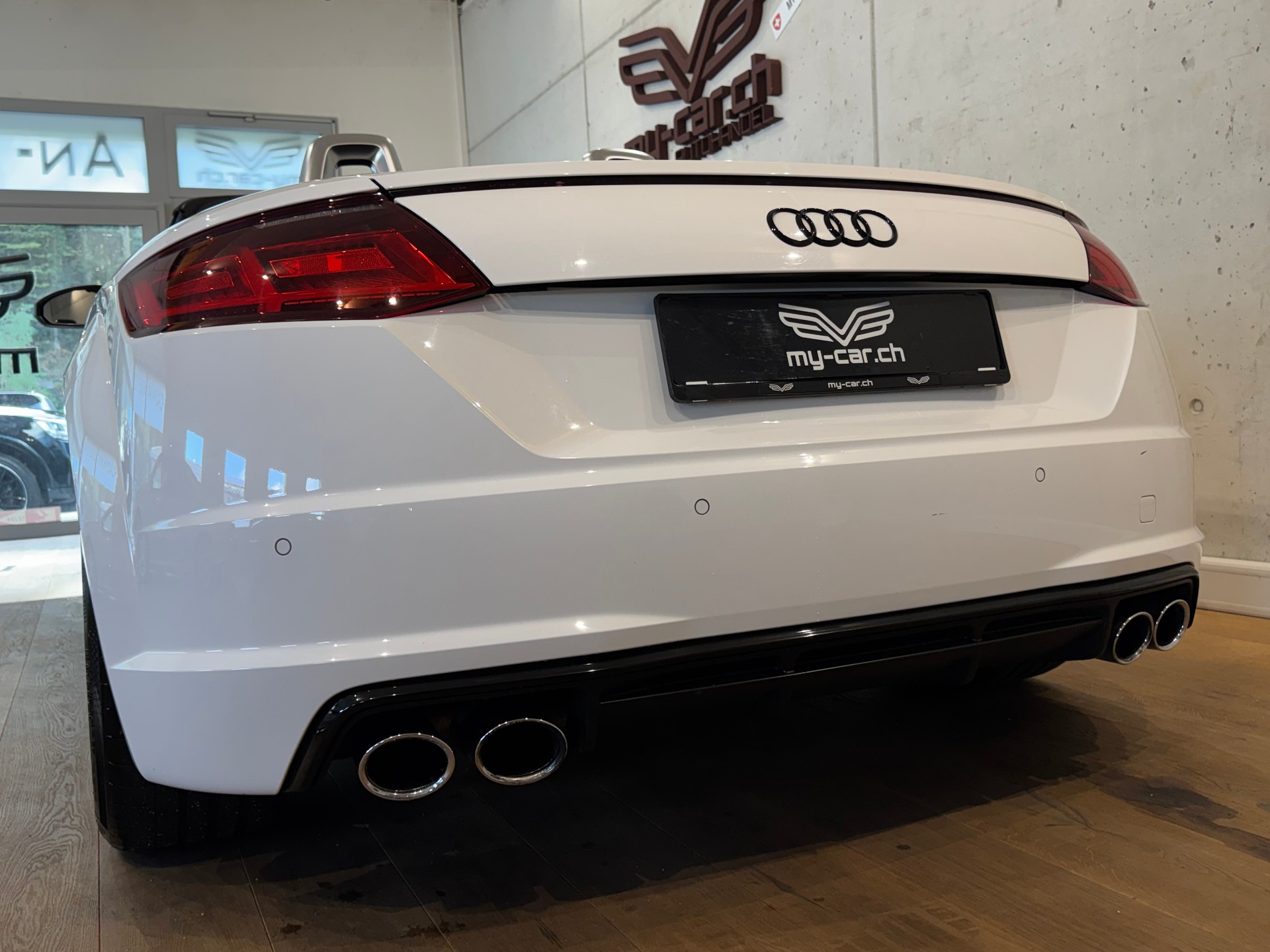 AUDI TTS Roadster ☆ABT☆ 2.0 TFSI quattro S-tronic ☆ CH-FZG ☆ ABT AB WERK 370 PS-image-9