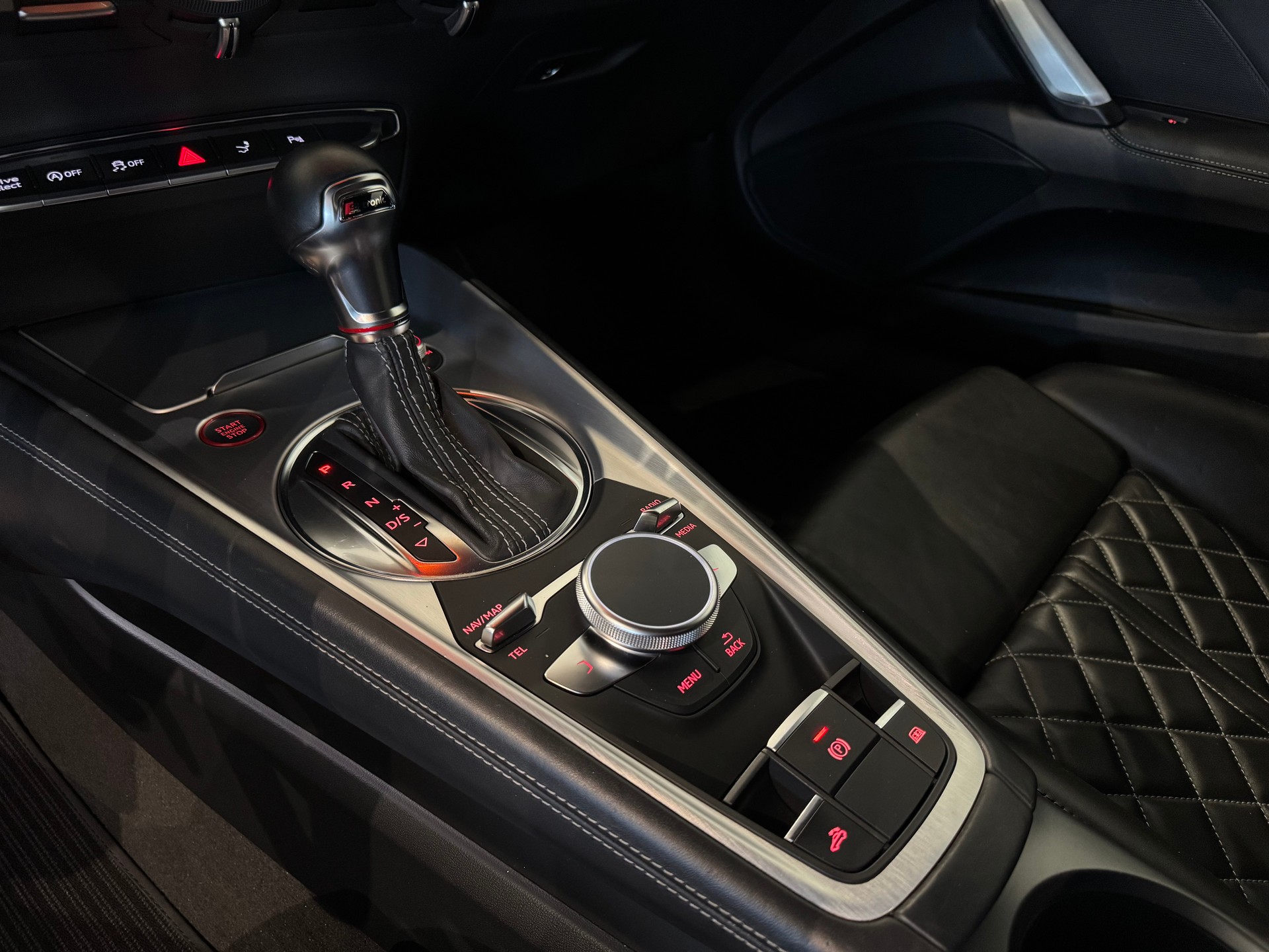 AUDI TTS Roadster ☆ABT☆ 2.0 TFSI quattro S-tronic ☆ CH-FZG ☆ ABT AB WERK 370 PS-image-26