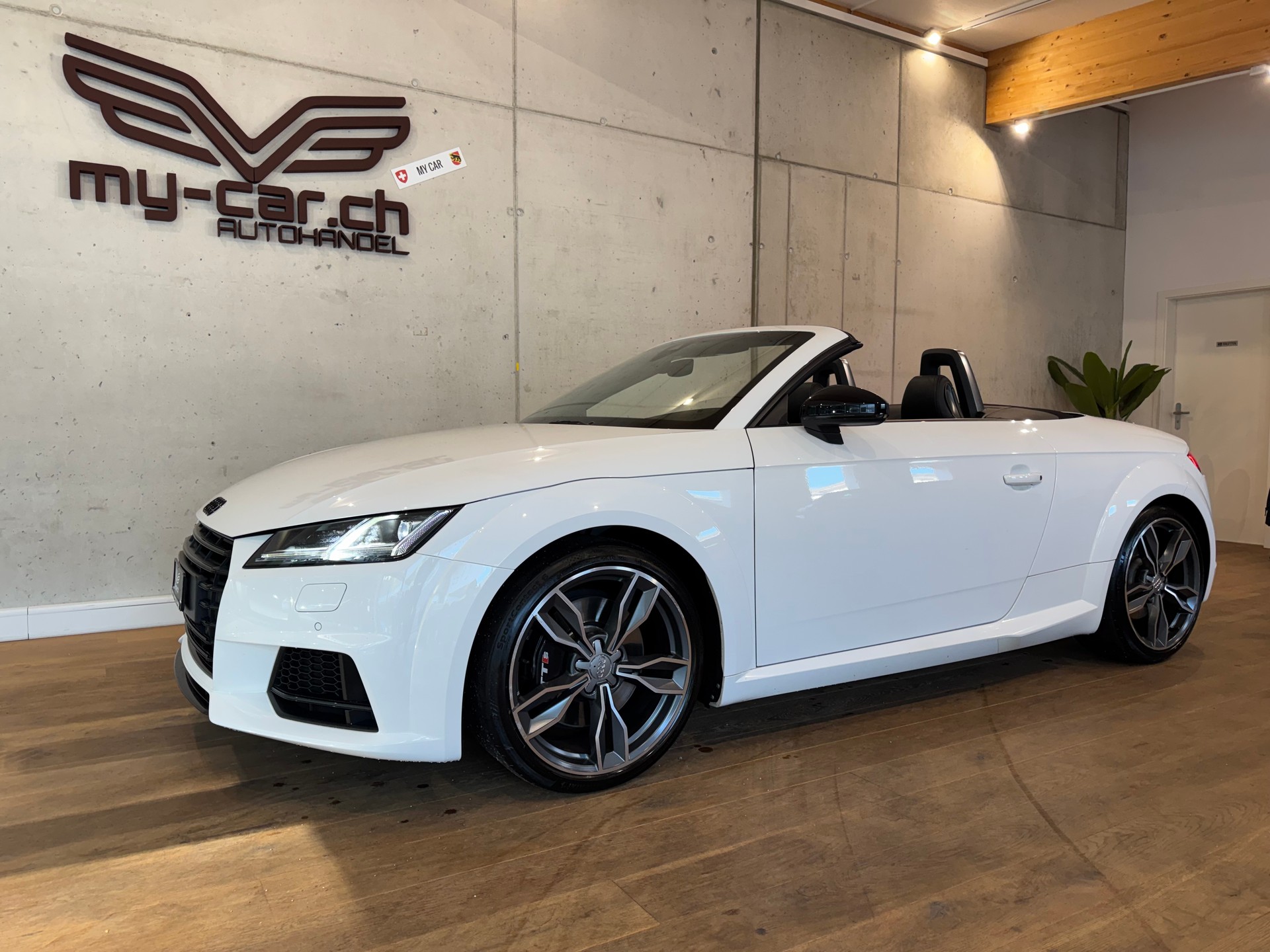 AUDI TTS Roadster ☆ABT☆ 2.0 TFSI quattro S-tronic ☆ CH-FZG ☆ ABT AB WERK 370 PS-image-2