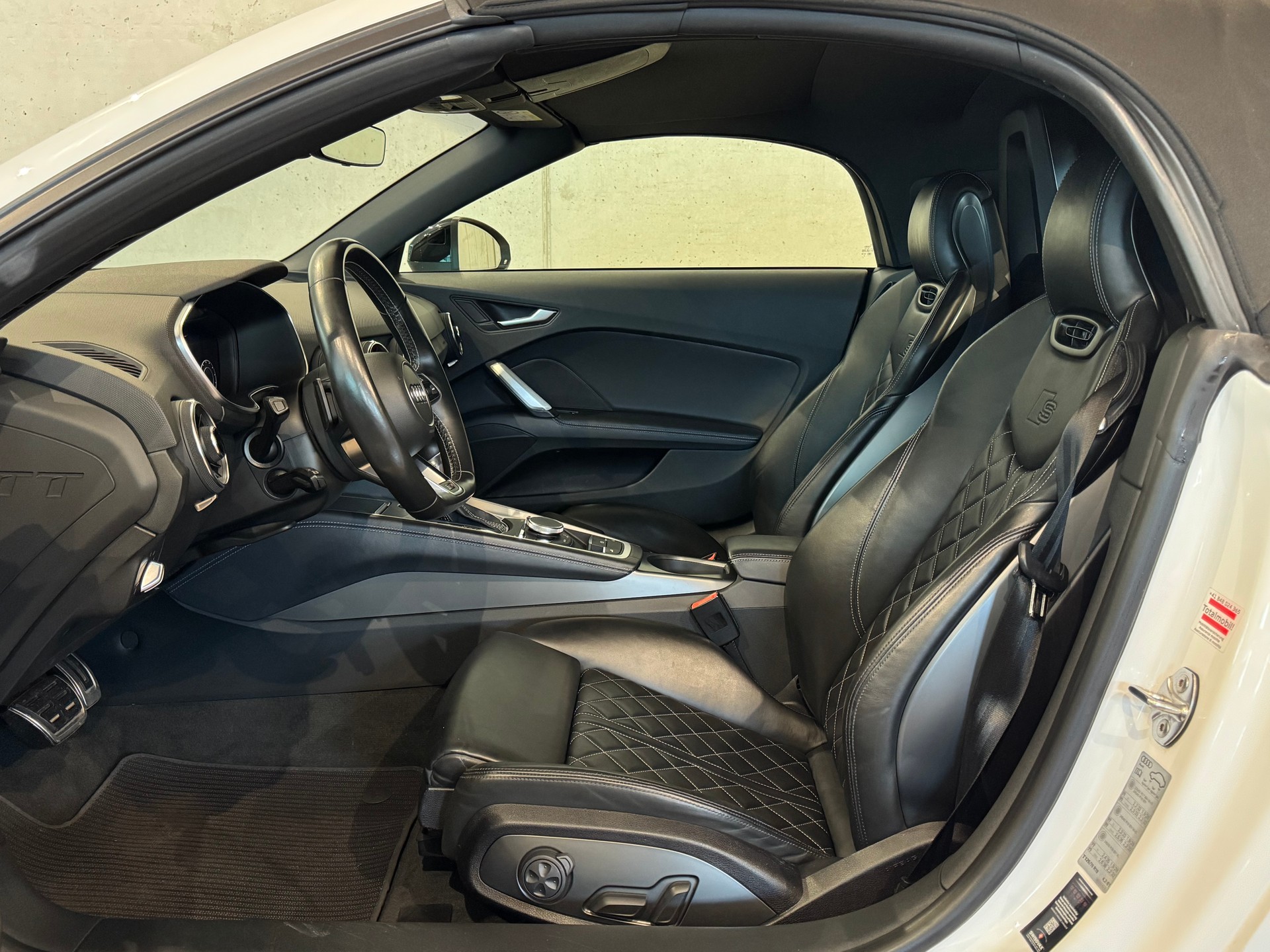 AUDI TTS Roadster ☆ABT☆ 2.0 TFSI quattro S-tronic ☆ CH-FZG ☆ ABT AB WERK 370 PS-image-19