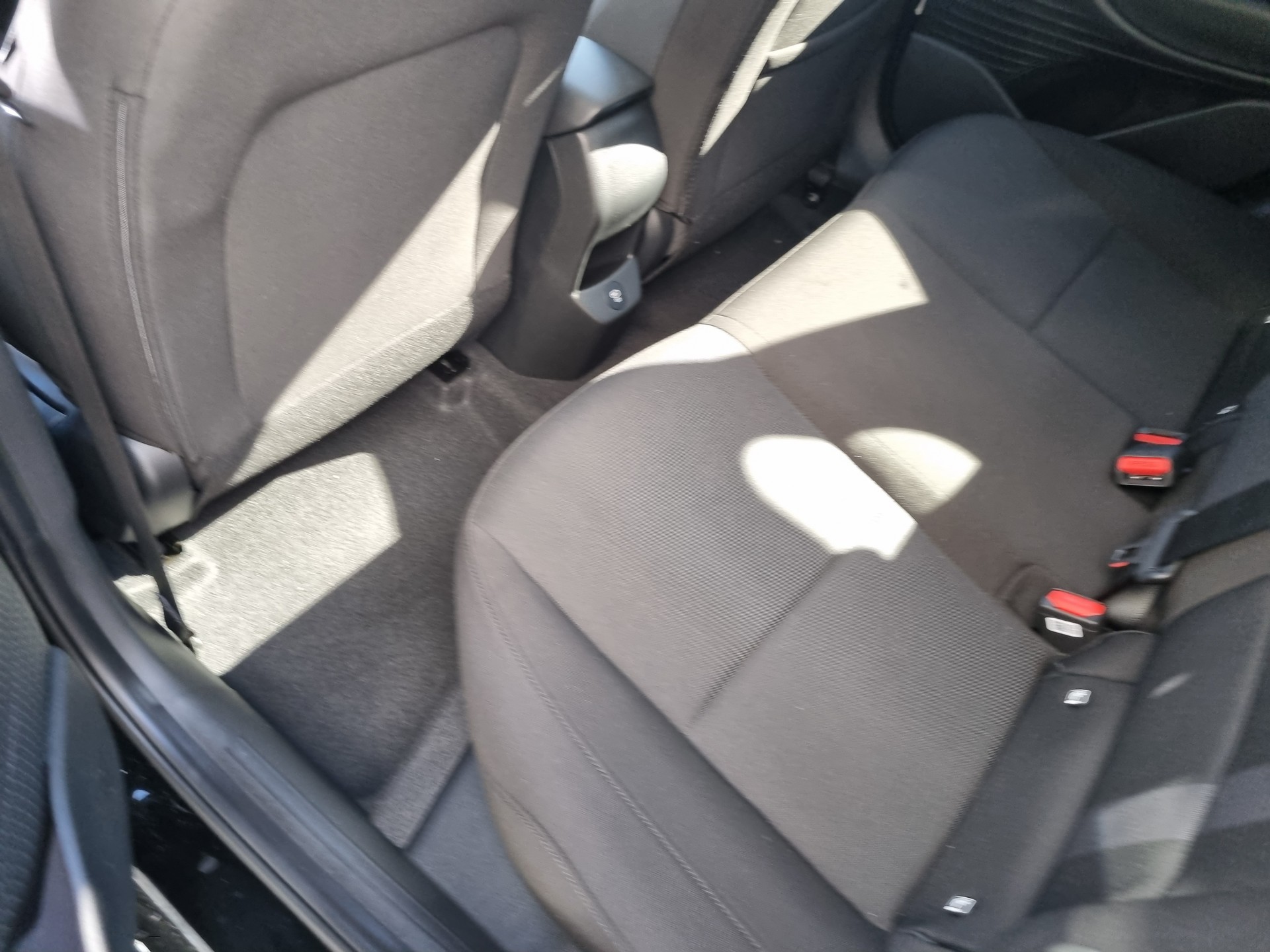 HYUNDAI i20 1.0 T-GDi Amplia GO! DCT-image-8