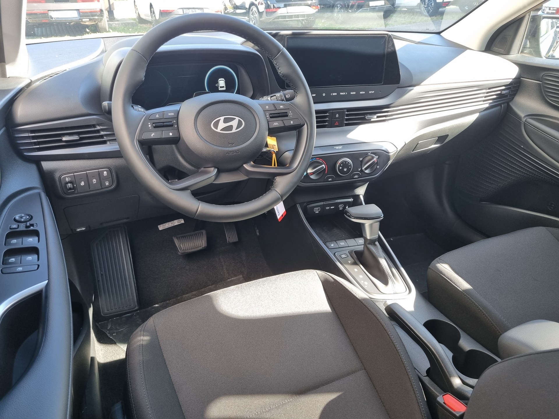 HYUNDAI i20 1.0 T-GDi Amplia GO! DCT-image-9